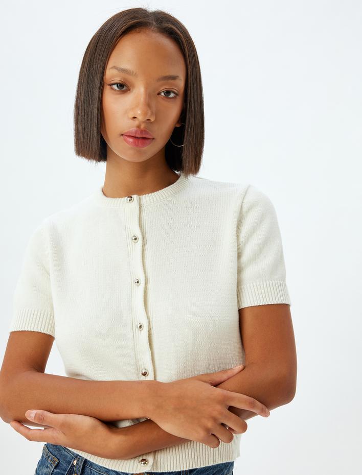  Triko Hırka Kısa Kollu Bisiklet Yaka Metal Düğmeli Slim Fit