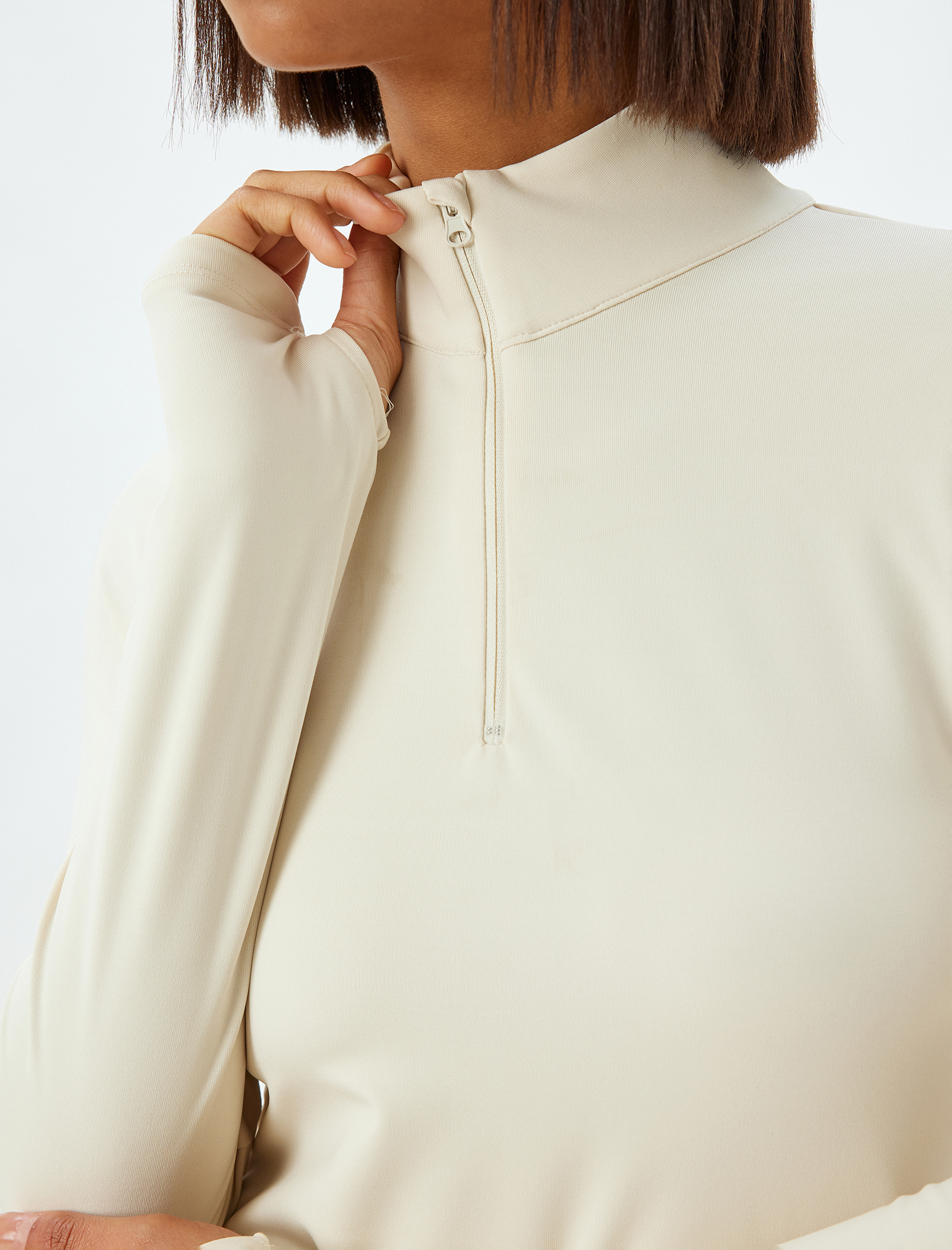   Yarım Fermuarlı Spor Sweatshirt Dik Yaka Yumuşak Tuşe Şardonlu Slim Fit