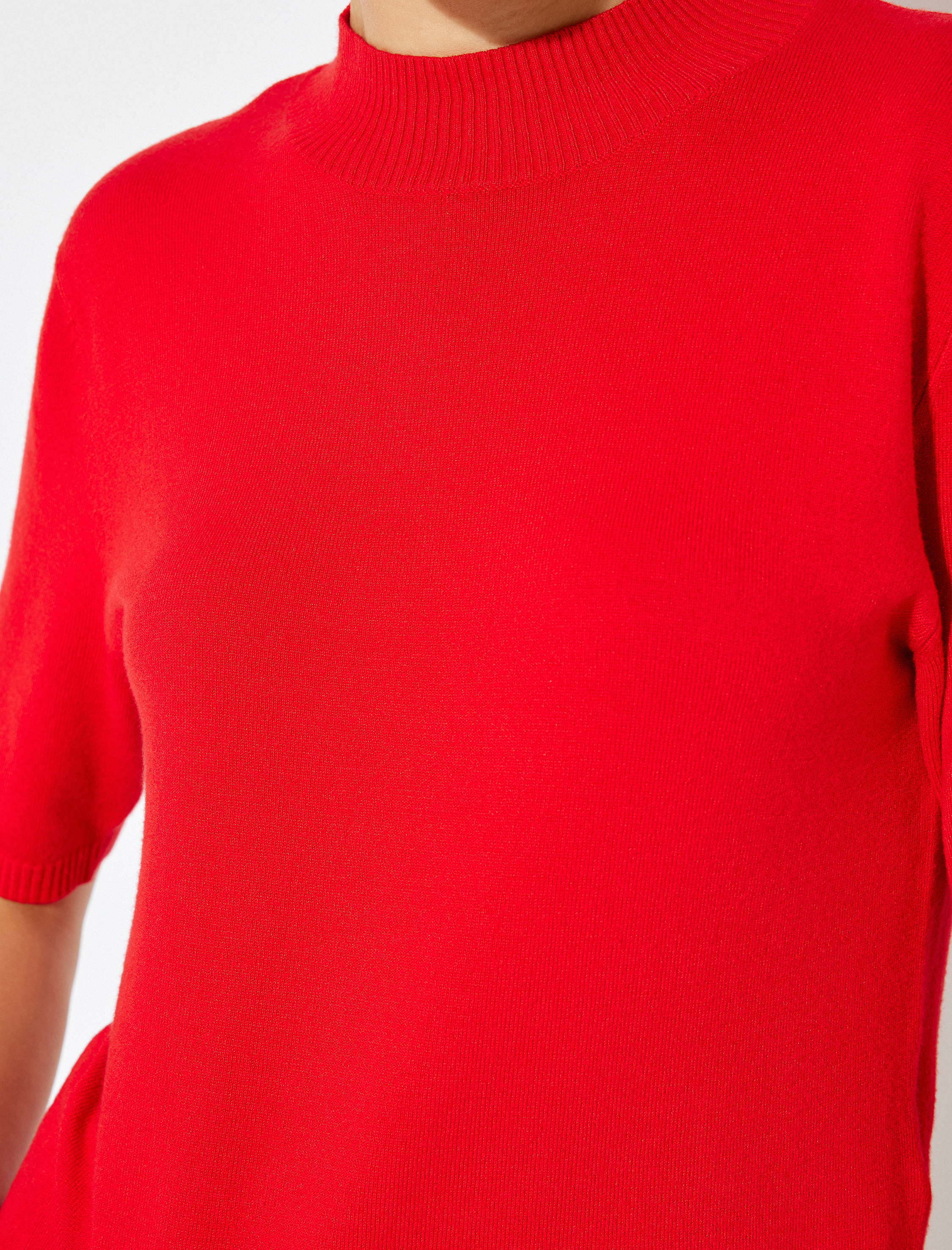   Kısa Kollu Basic Dik Yaka Triko Kazak