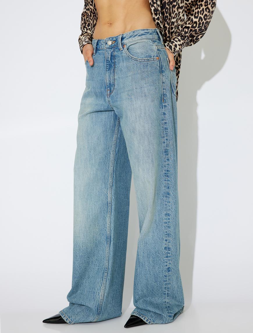   Koton X Zeynep Bastık - Geniş Paça Oversize Kot Pantolon Düğmeli Cep Detaylı - Wide Leg Jeans