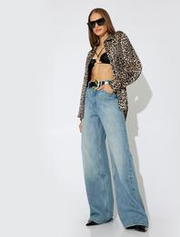 Koton X Zeynep Bastık - Geniş Paça Oversize Kot Pantolon Düğmeli Cep Detaylı - Wide Leg Jeans