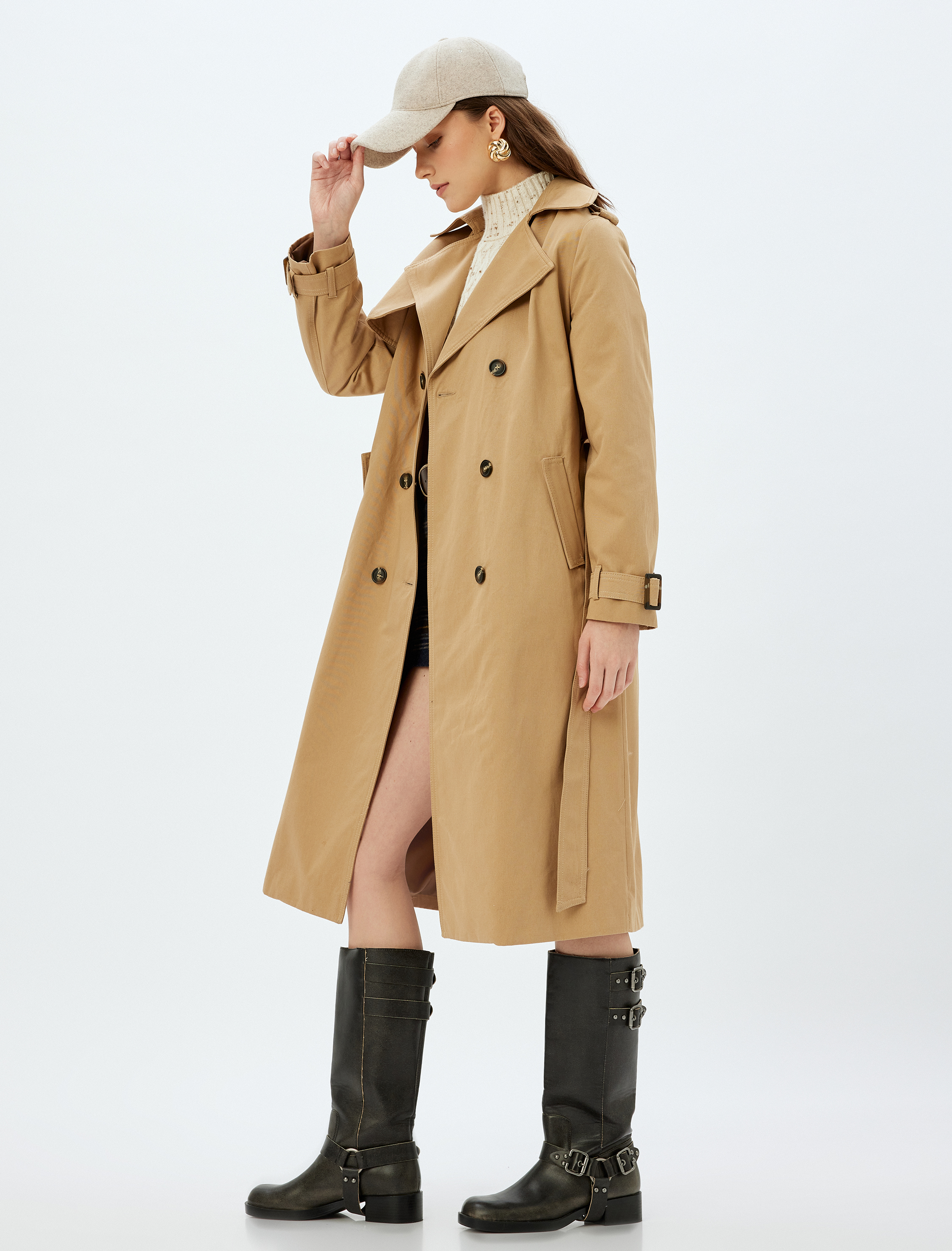   Koton X Sima Tarkan - Düğmeli Kuşak Detaylı Cepli Kruvaze Ekstra Uzun Trençkot