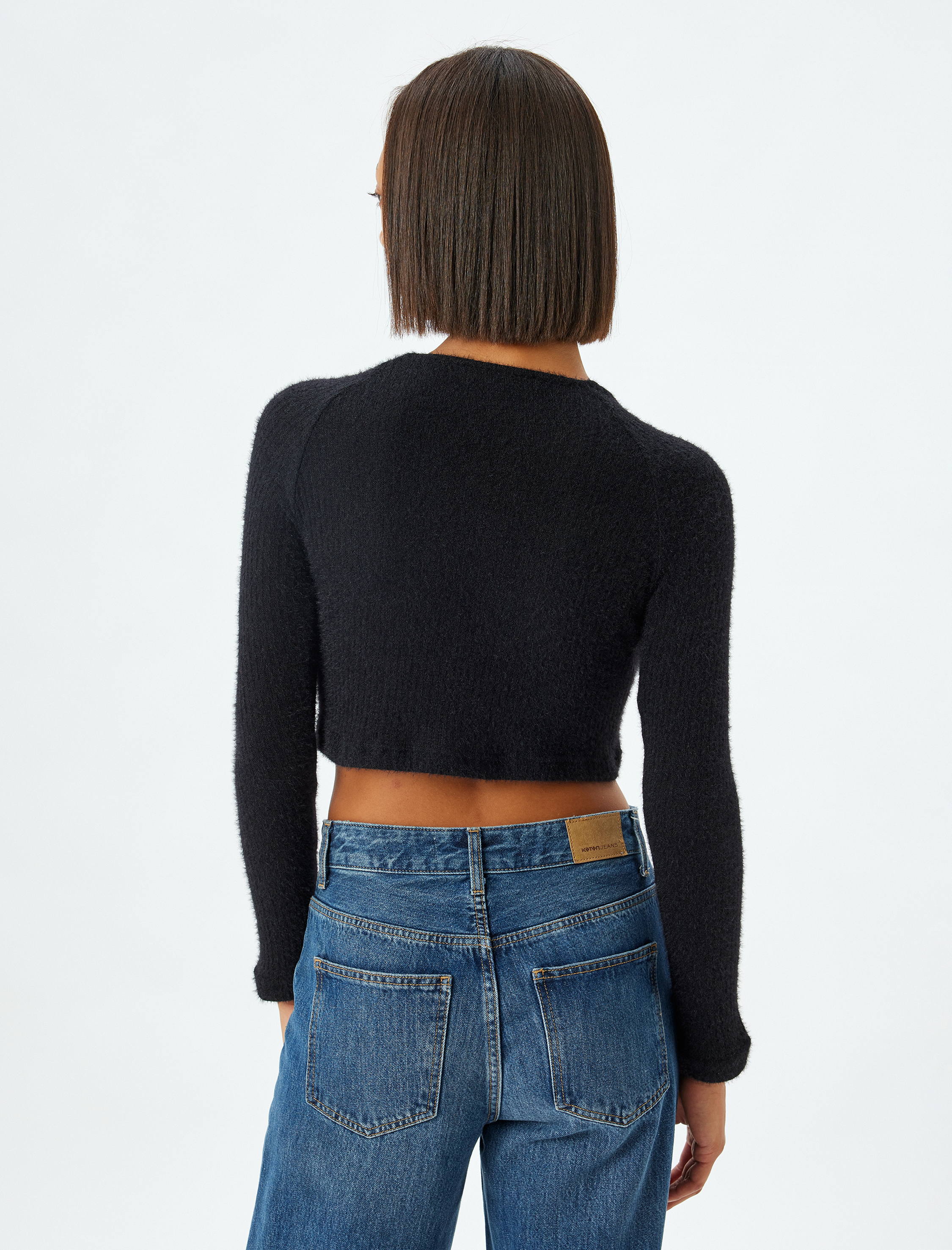   Uzun Kollu Body Crop Kayık Yaka Yumuşak Dokulu Slim Fit