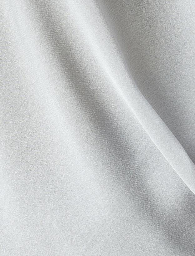 Kruvaze Saten Bluz V Yaka Kolsuz Drape Detaylı_5