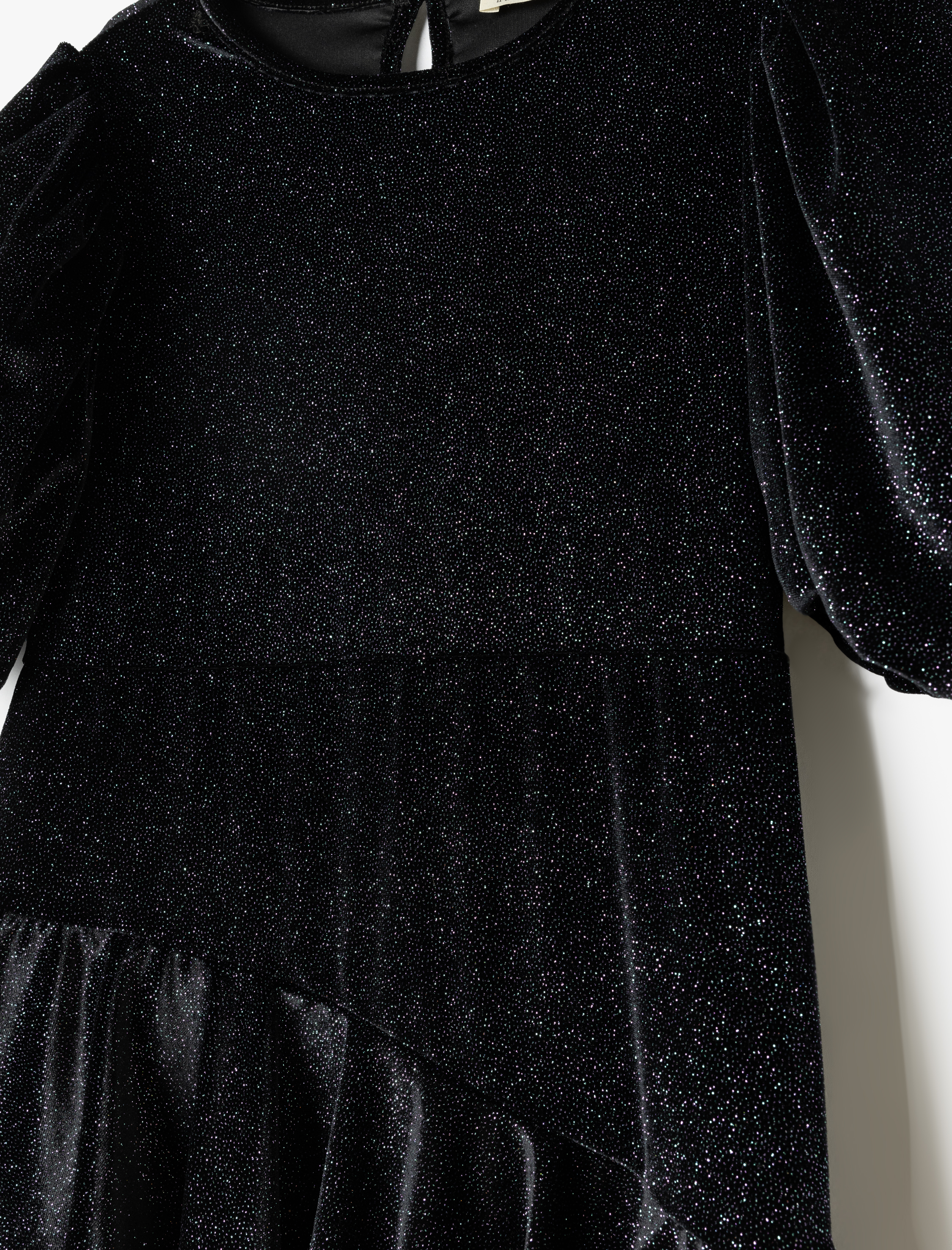  Kız Çocuk Sim Detaylı Balon Kollu Katlı Kadife Elbise