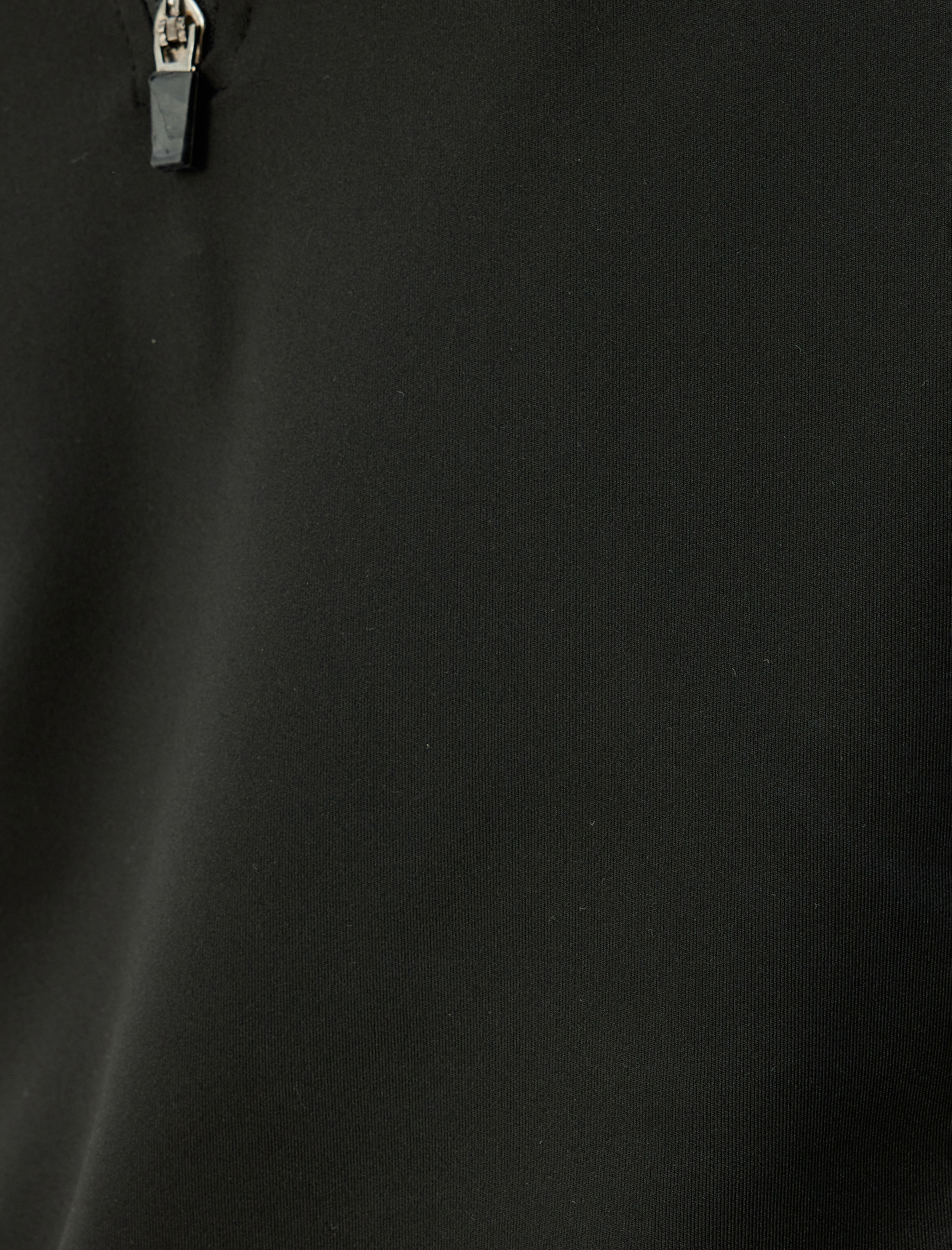   Spor Sweatshirt Dik Yaka Yarım Fermuarlı Renk Kontrastlı İnterlok Kumaş