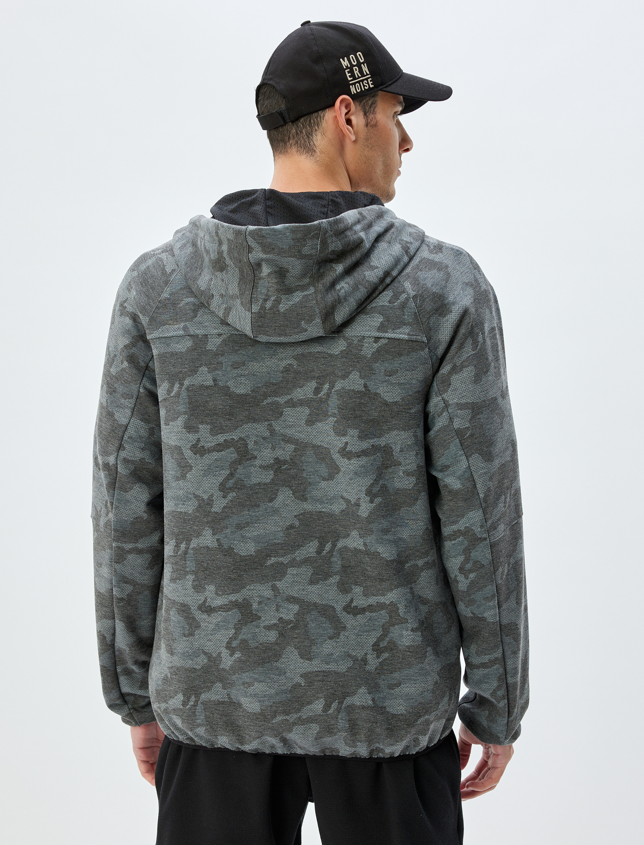 Spor Sweatshirt Kapşonlu Fermuarlı Scuba Kumaş Kamuflaj Desenli Cep Detaylı Viskon Karışımlı