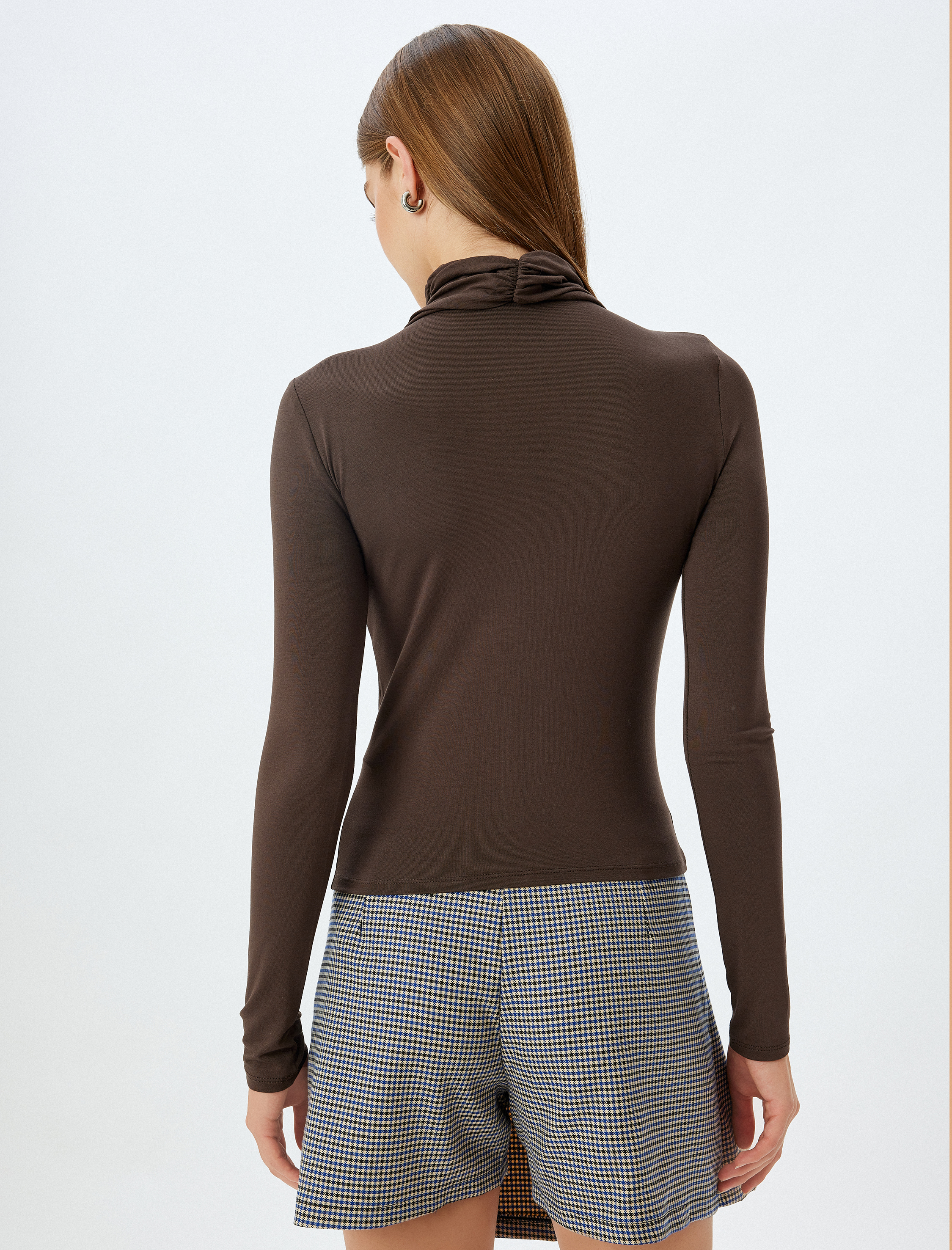   Koton X Sima Tarkan - Viskon Body Asimetrik Drapeli Dik Yaka Uzun Kollu