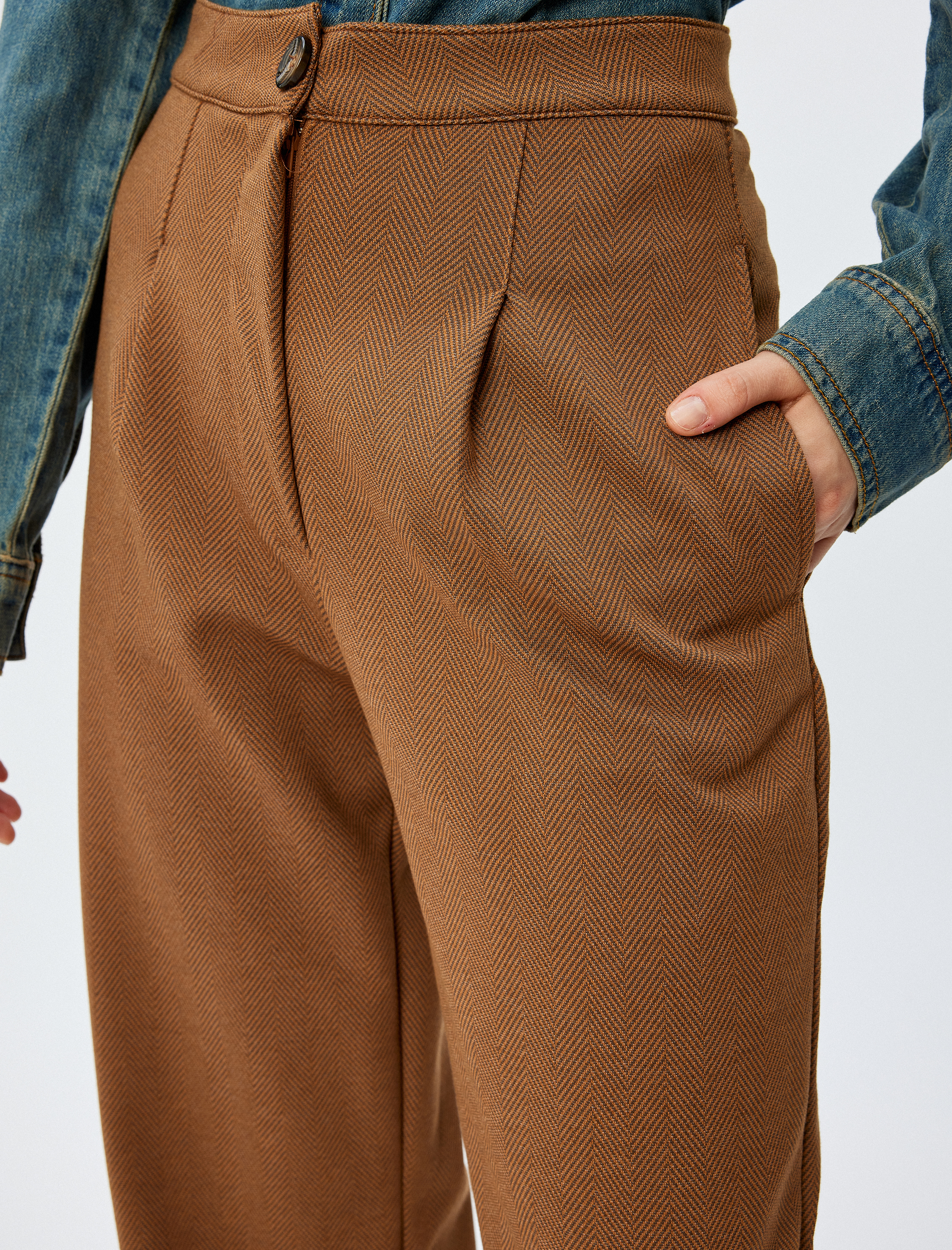   Geniş Paça Pantolon Pileli Yüksek Bel Düğmeli Rahat Kalıp