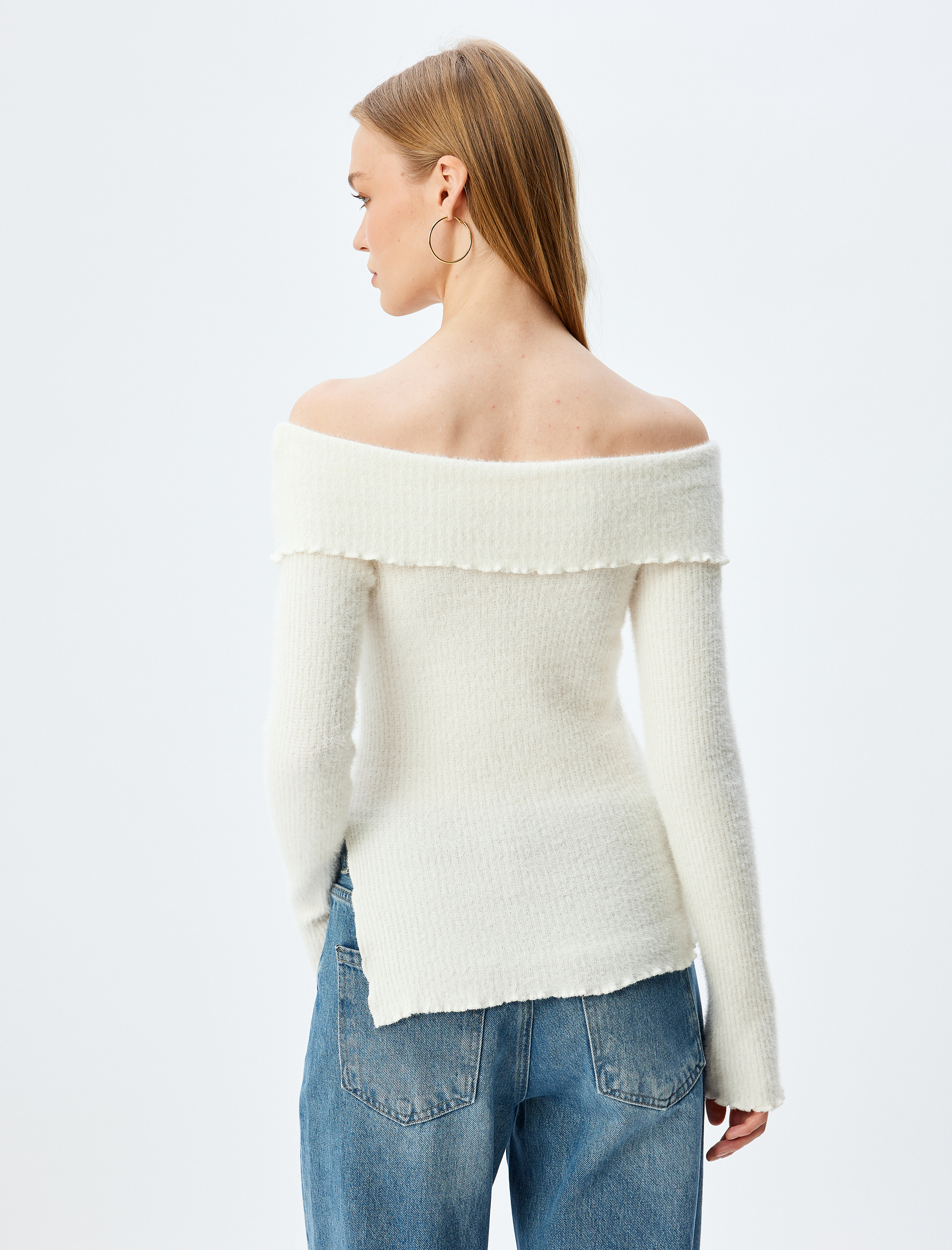   Madonna Yaka Bluz Uzun Kollu Omzu Açık