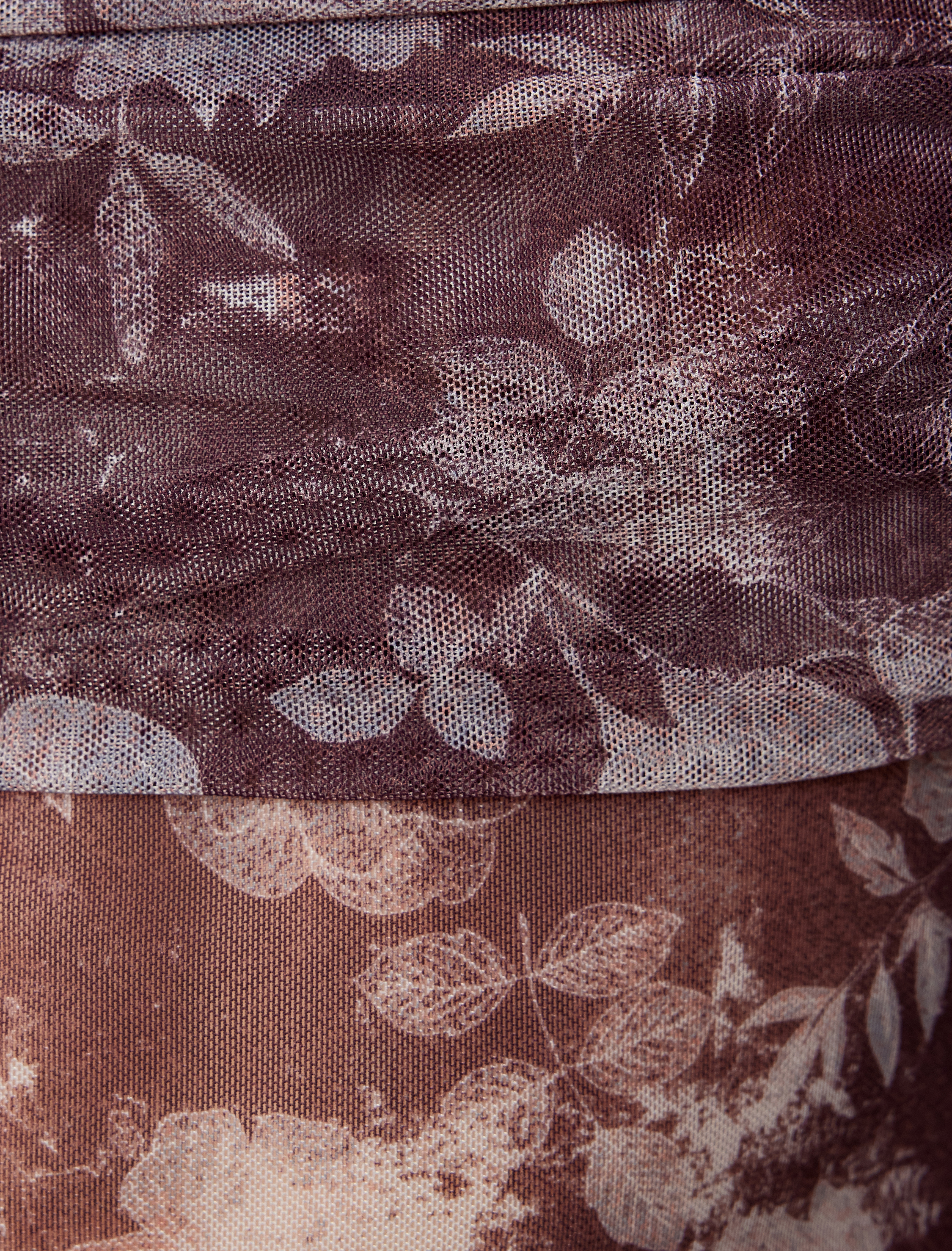   Transparan Bluz Omzu Açık Madonna Yaka Uzun Kollu Çiçek Desenli