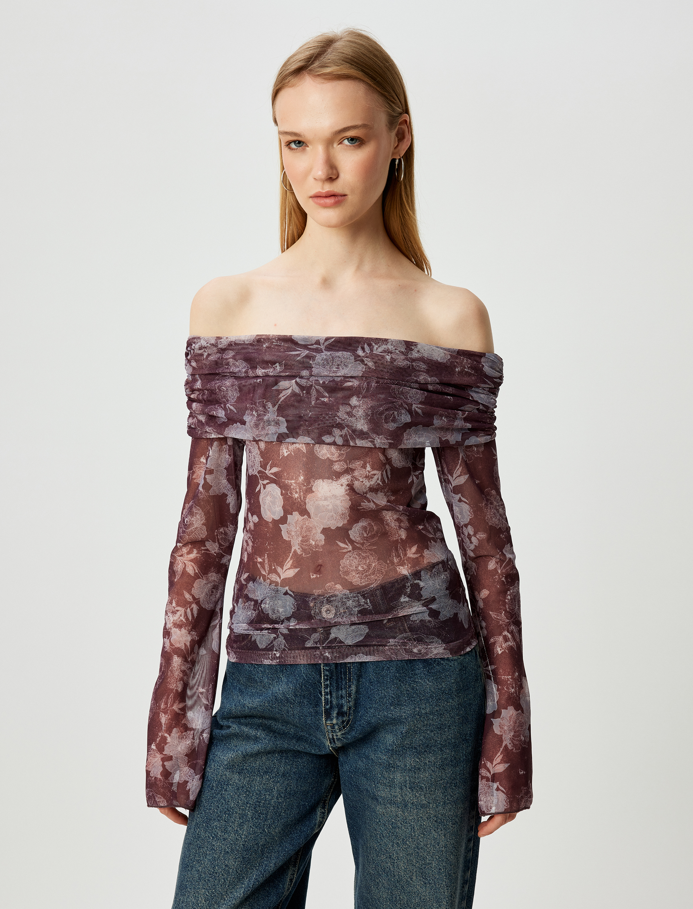   Transparan Bluz Omzu Açık Madonna Yaka Uzun Kollu Çiçek Desenli