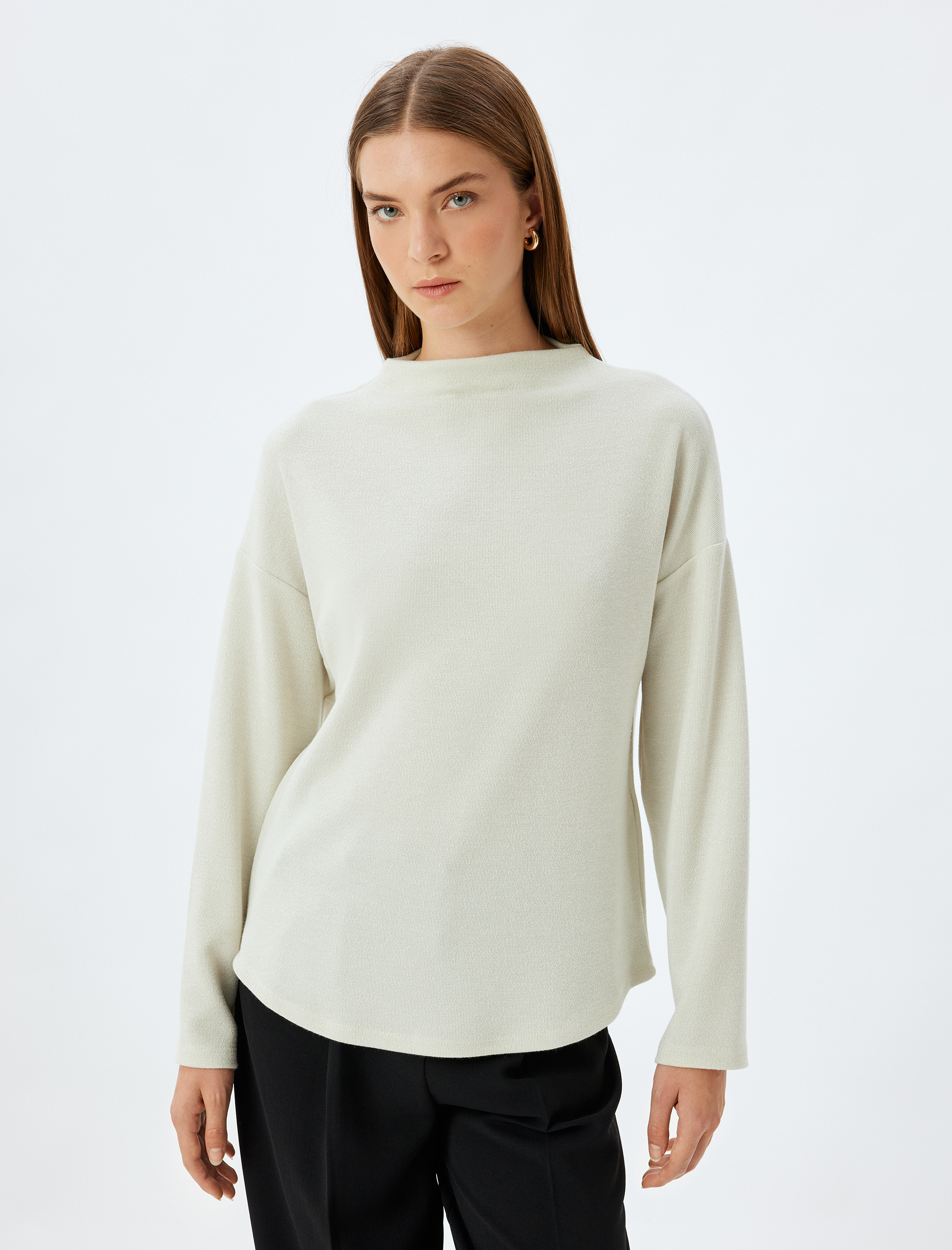   Dik Yaka Parlak Sweatshirt Uzun Kollu