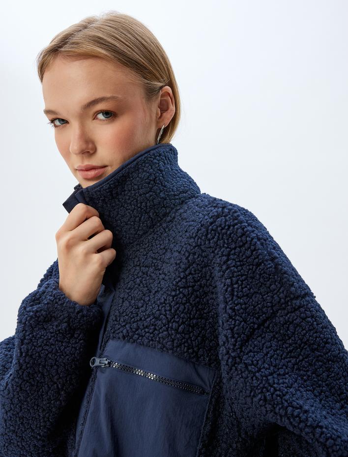  Oversize Peluş Ceket Fermuarlı Cep Detaylı Dik Yaka Çıtçıt Düğmeli