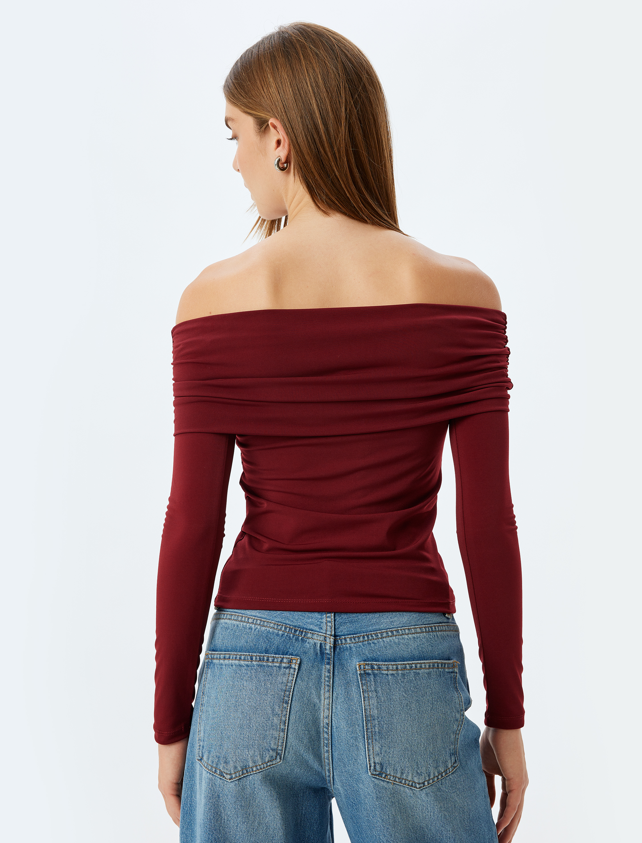   Madonna Yaka Omzu Açık Bluz Uzun Kollu Kat Detaylı