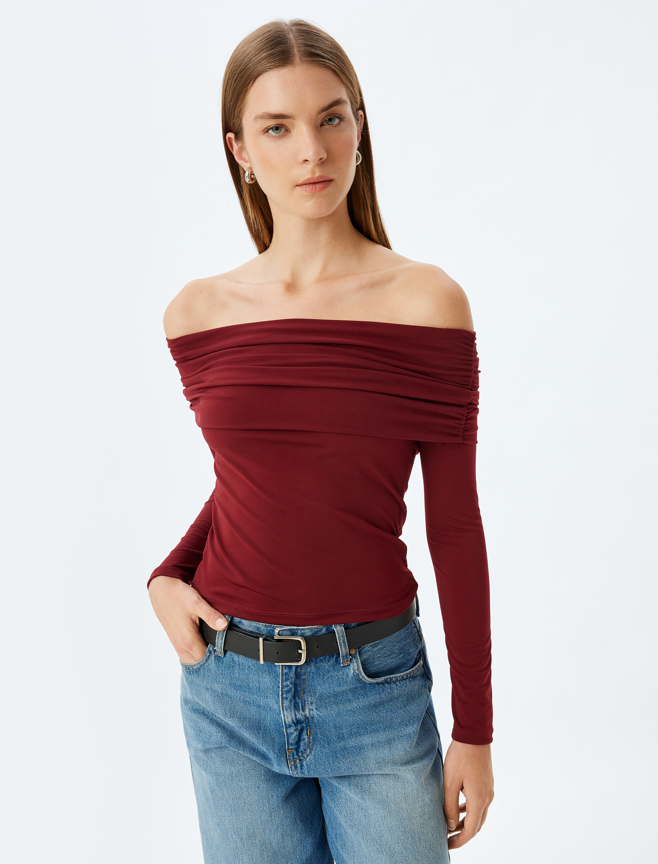   Madonna Yaka Omzu Açık Bluz Uzun Kollu Kat Detaylı