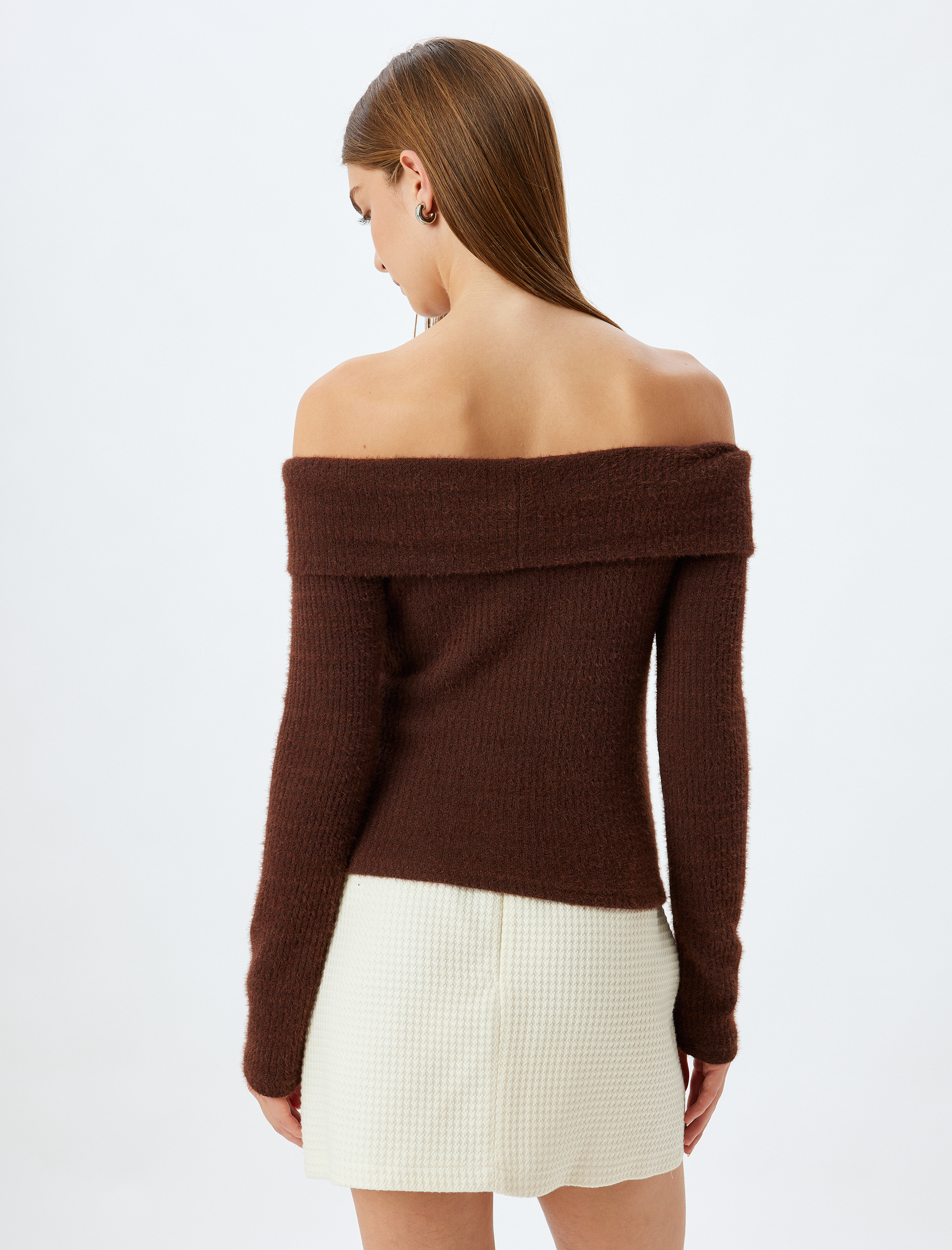   Slim Fit Uzun Kollu Omzu Açık Peluş Kazak