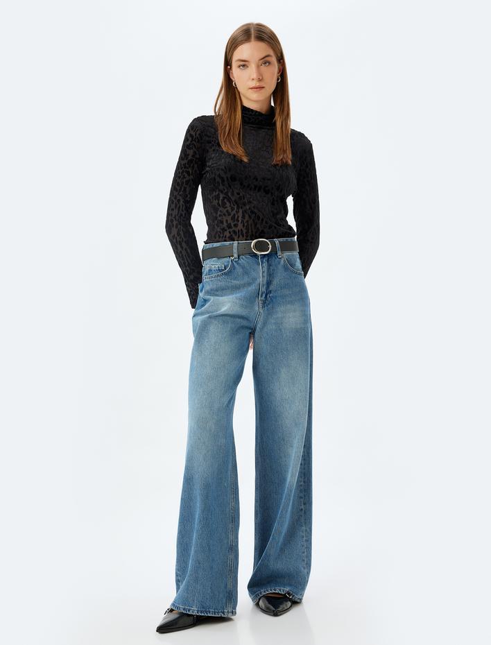  Leopar Desenli Yarı Transparan Kadife Body Dik Yaka Uzun Kollu Slim Fit