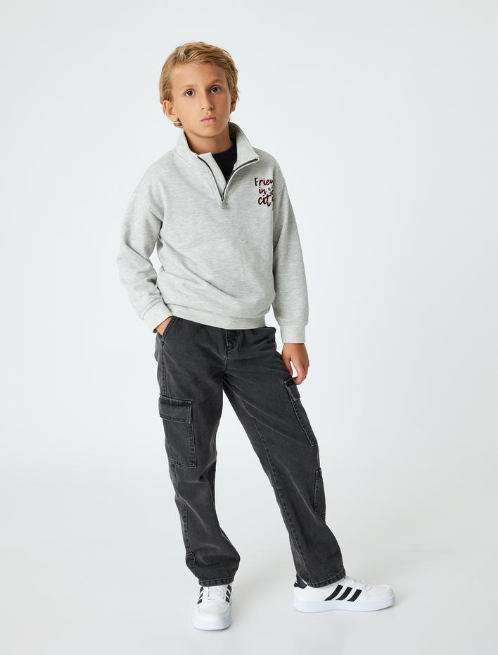 Erkek Çocuk Sweatshirt Dik Yaka Yarım Fermuarlı Cepli Baskı Detaylı Şardonlu