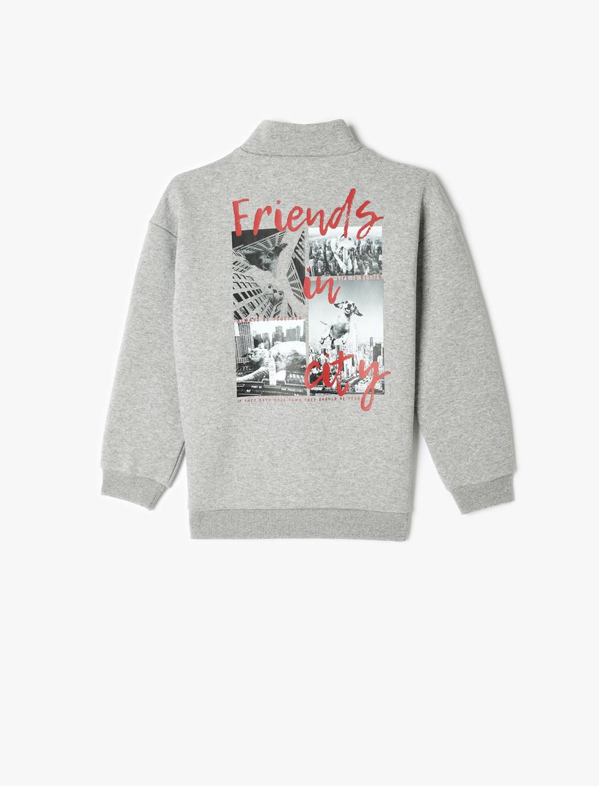  Erkek Çocuk Sweatshirt Dik Yaka Yarım Fermuarlı Cepli Baskı Detaylı