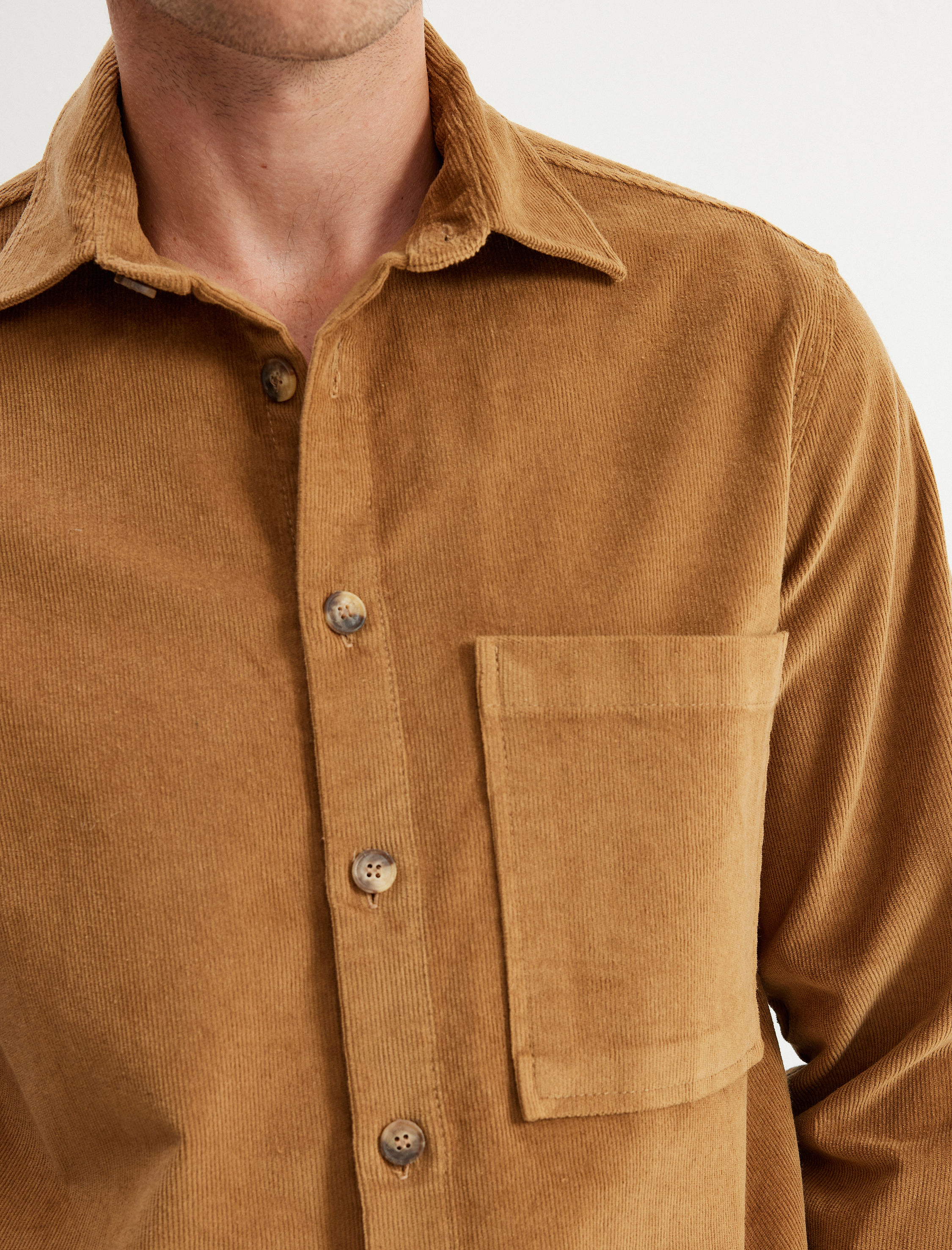   Pamuklu Regular Fit Fitilli Kadife Uzun Kollu Gömlek