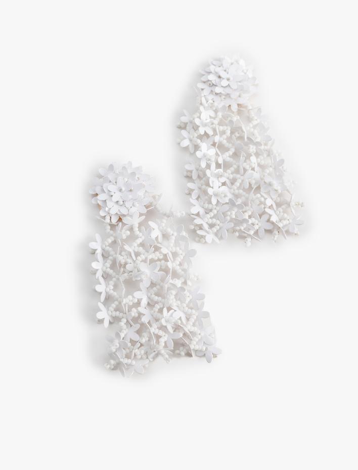 Kadın Çiçekli Küpe Boncuklu Sallantılı