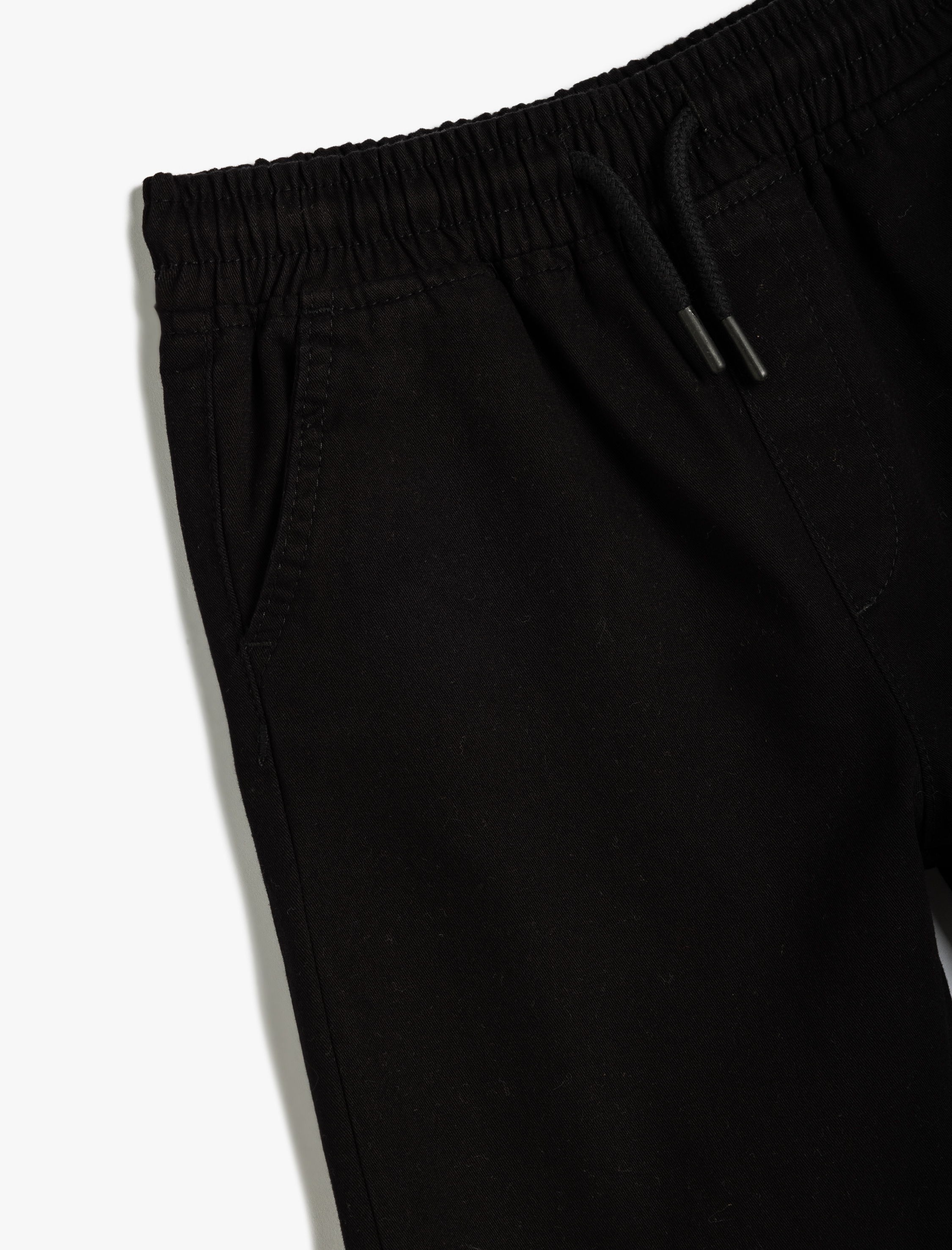  Erkek Çocuk Beli Bağlamalı Pamuklu Cepli Jogger Okul Pantolonu