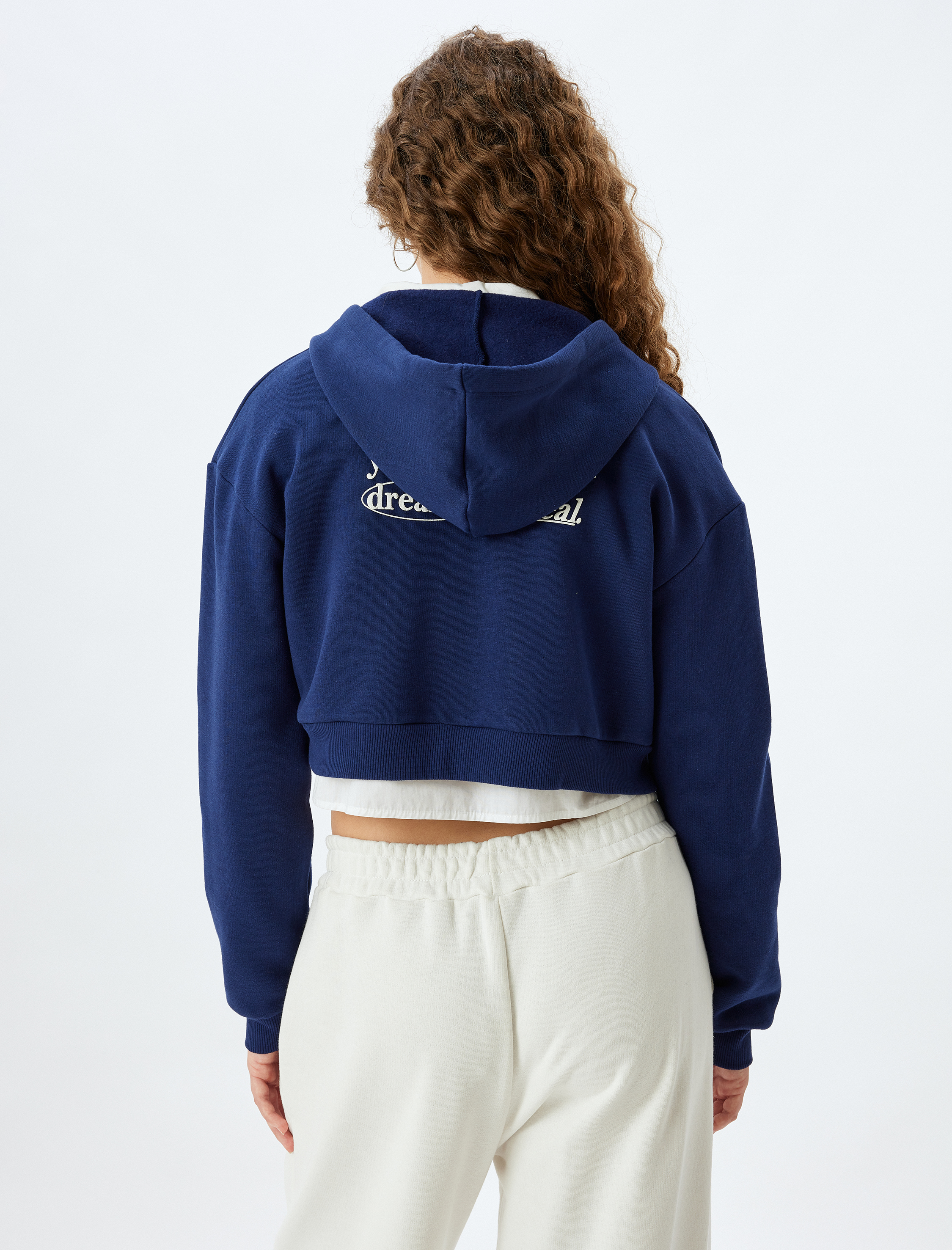   Şardonlu Fermuarlı Sweatshirt Crop Arkası Baskılı Cep Detaylı Slim Fit