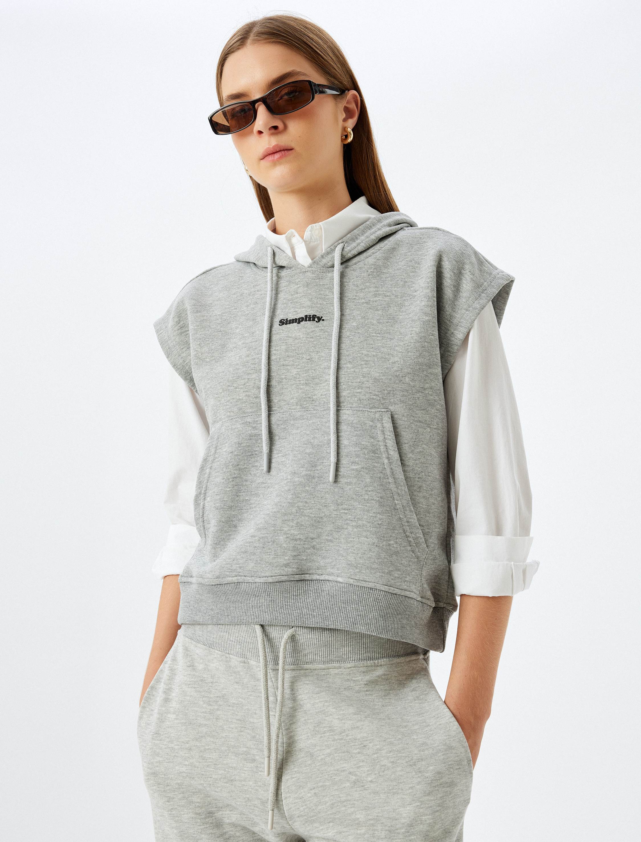   Kapüşonlu Baskılı Kolsuz Rahat Kalıp Sweatshirt