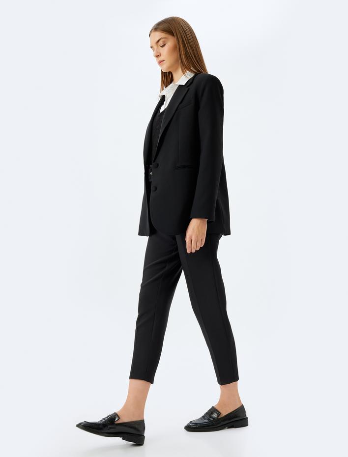  Cepli Kemer Detaylı Kısa Paça Cigarette Kumaş Pantolon