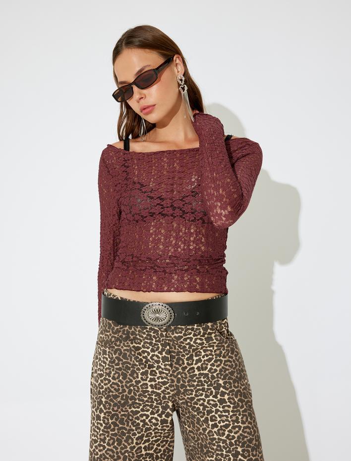  Koton X İnji - Kayık Yaka Büzgülü Dokulu Uzun Kollu Slim Fit Tişört