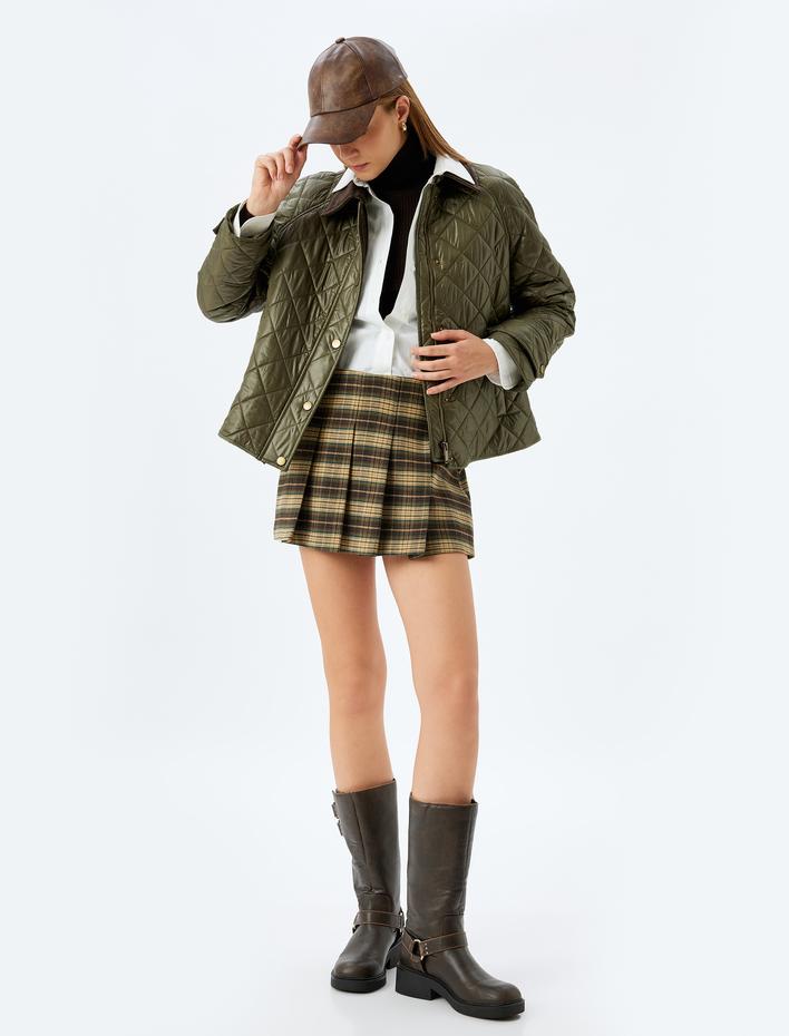  Koton X Melis Ağazat - Rahat Kalıp Standart Bel Mini Pileli Ekose Şort Etek