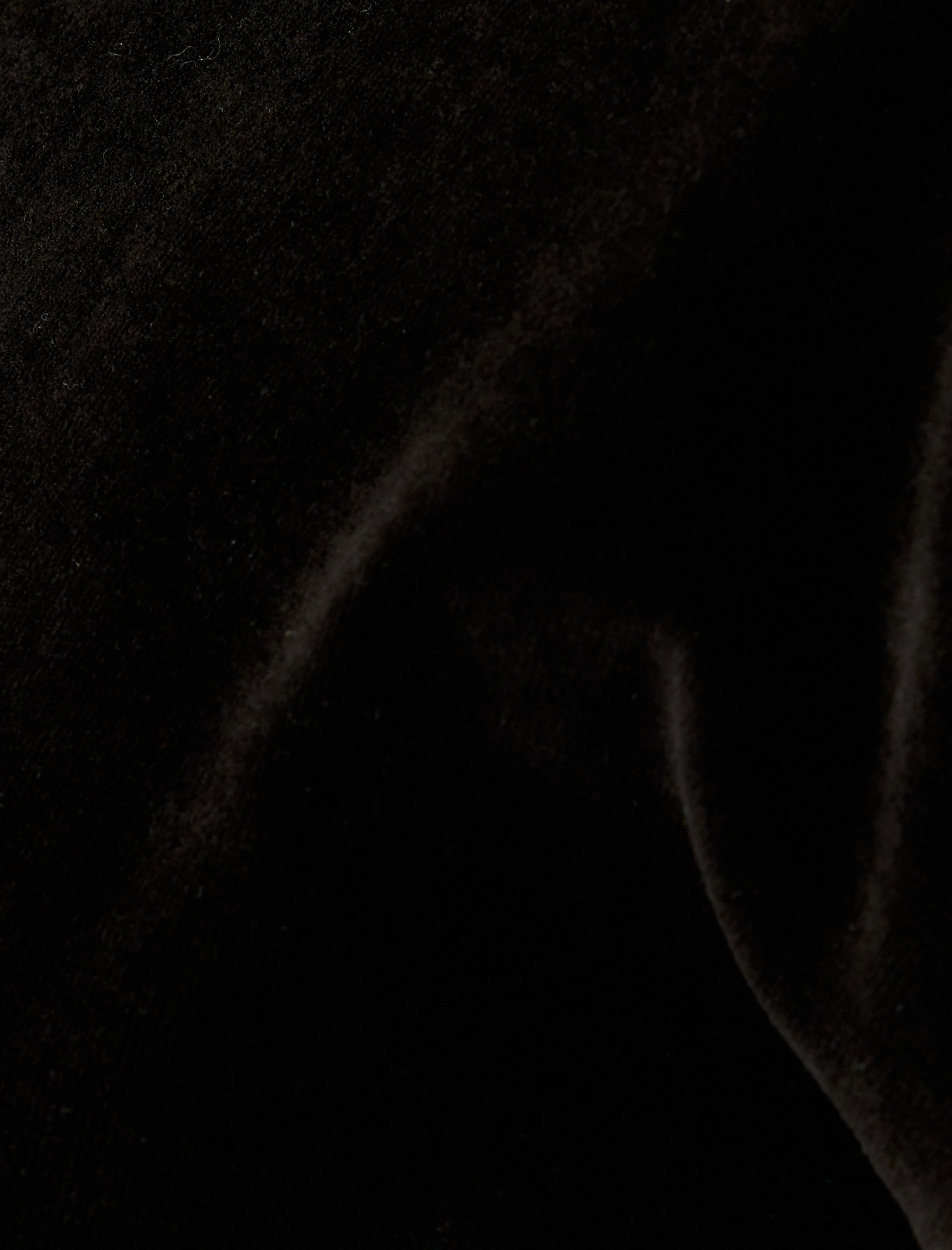   Koton X İnji - Kadife Fermuarlı Şerit Detaylı Dik Yaka Asimetrik Crop Sweatshirt