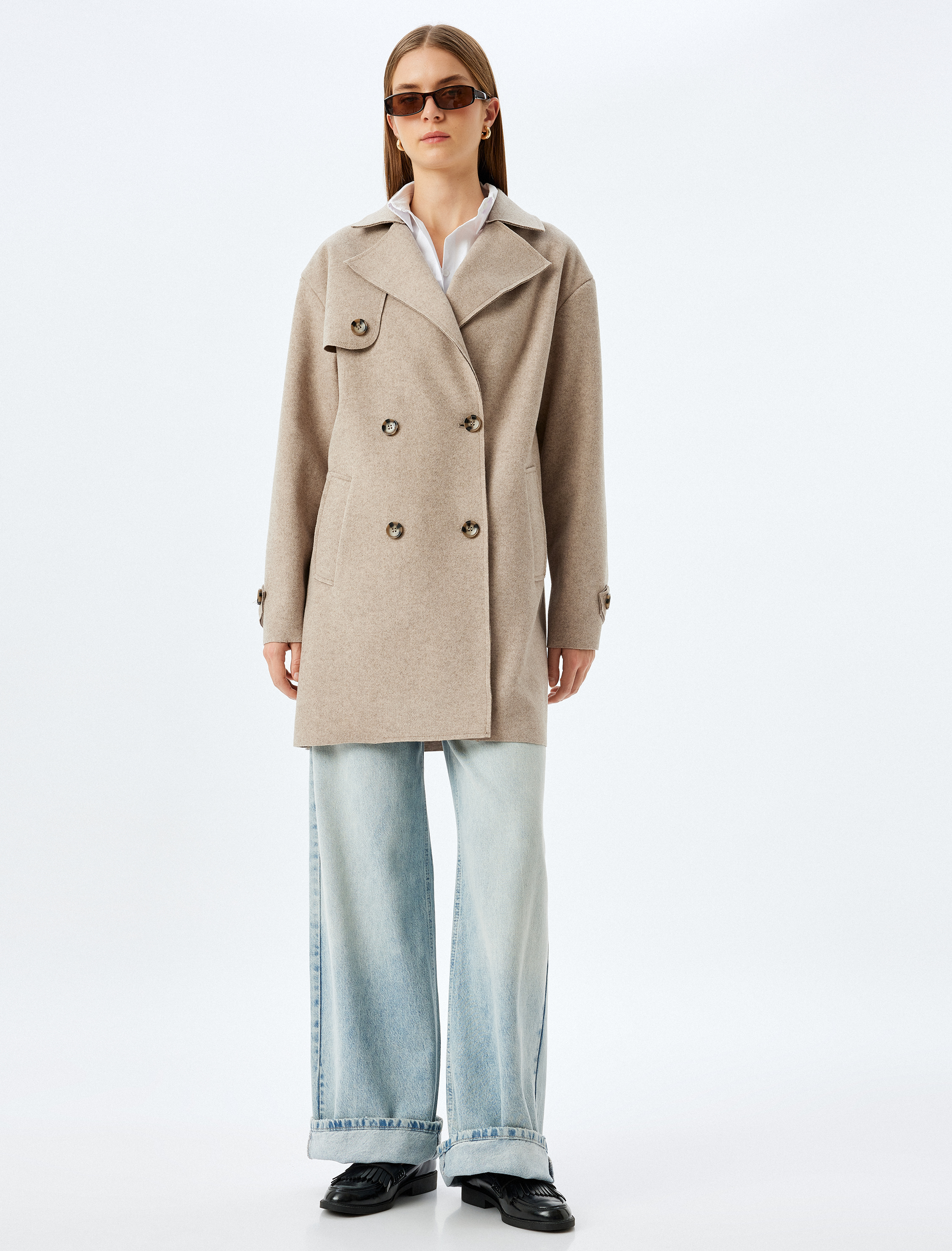   Kalça Boy Cepli Düğmeli Kruvaze Kaşe Kaban