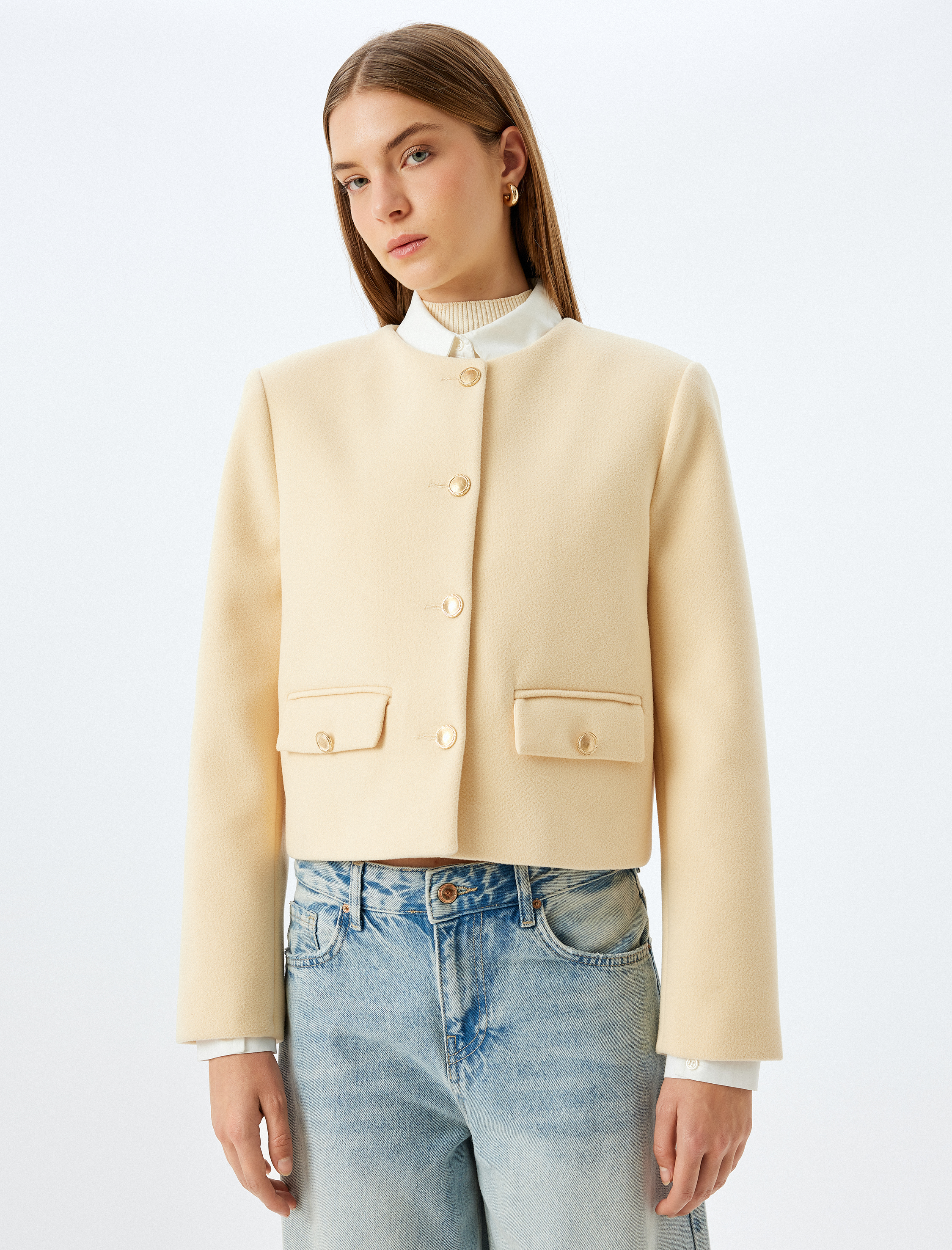 Yakasız Cep Detaylı Slim Fit Crop Ceket