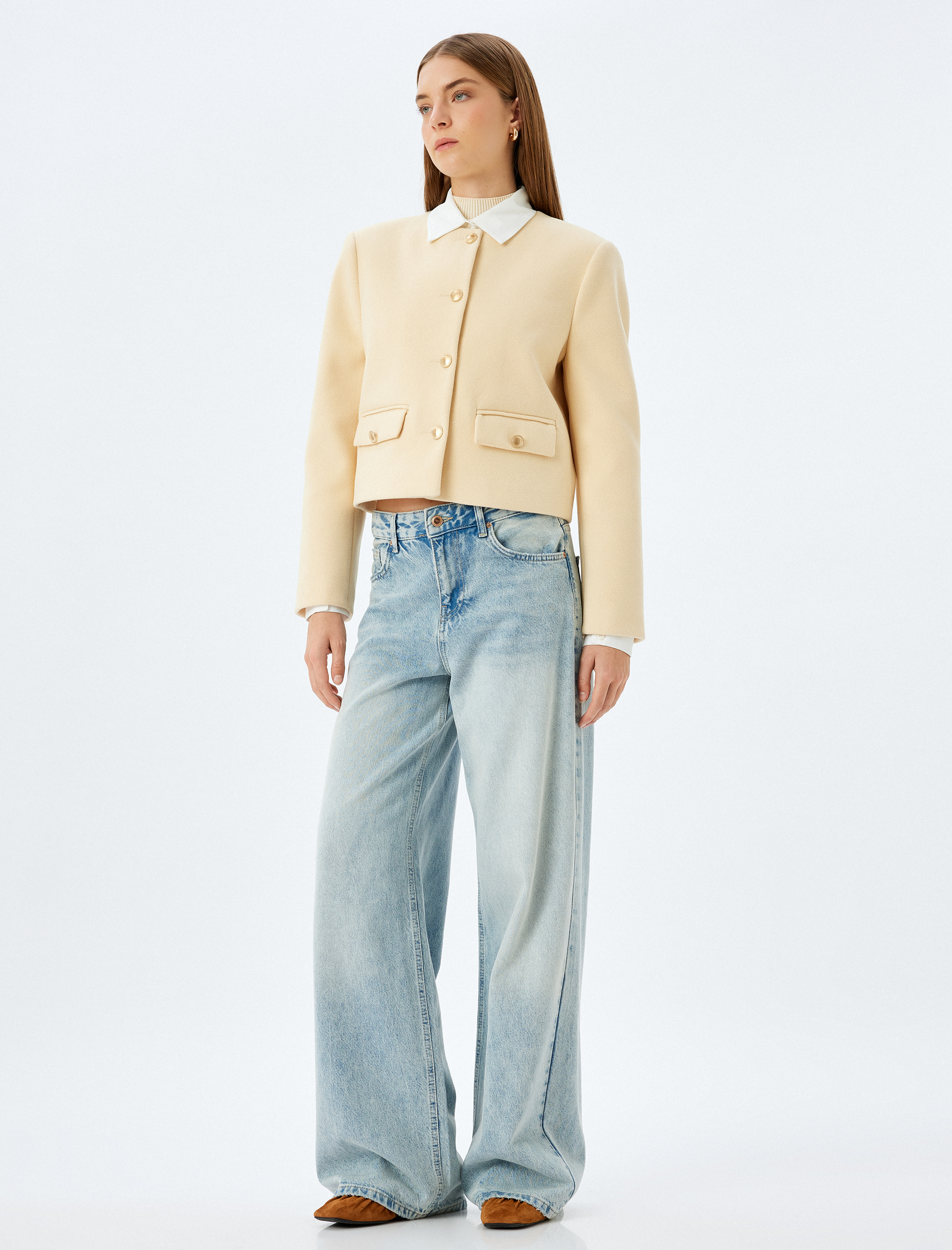 Yakasız Cep Detaylı Slim Fit Crop Ceket