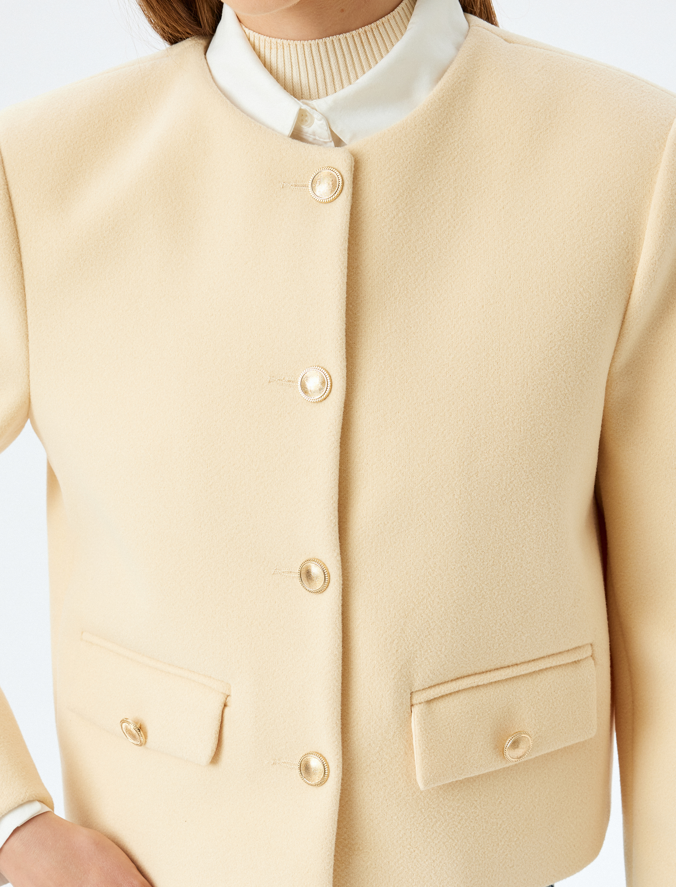 Yakasız Cep Detaylı Slim Fit Crop Ceket