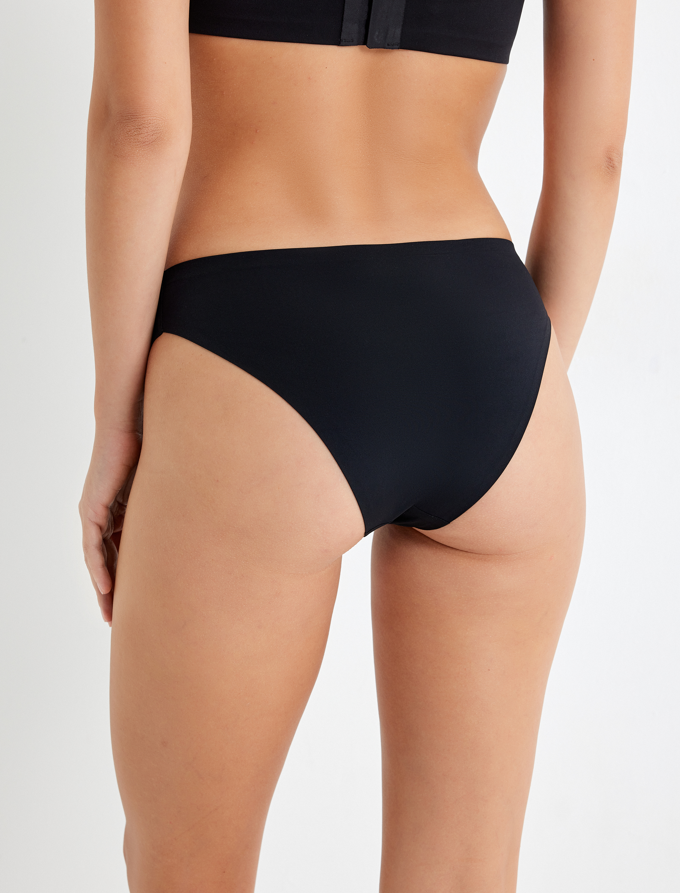   Lazer Kesim Dikişsiz Brazilian Külot