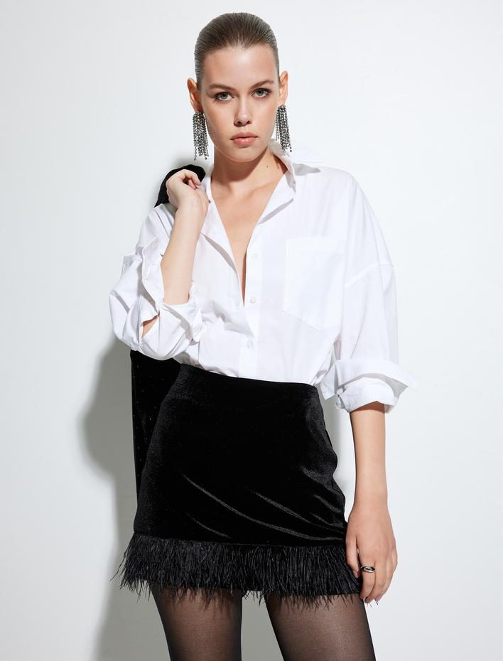  Etek Ucu Tüy Otriş Detaylı Mini Kadife Etek