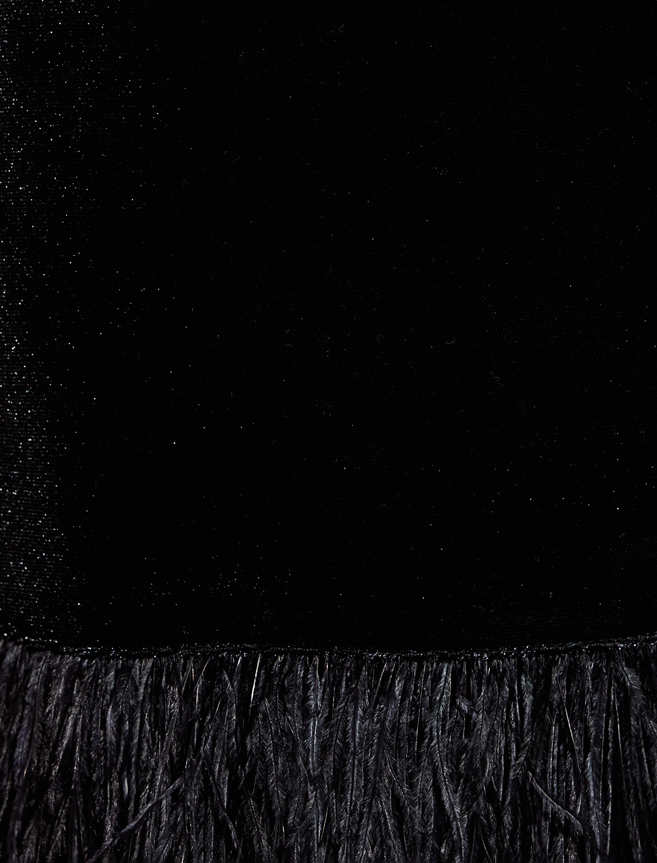   Etek Ucu Tüy Otriş Detaylı Mini Kadife Etek