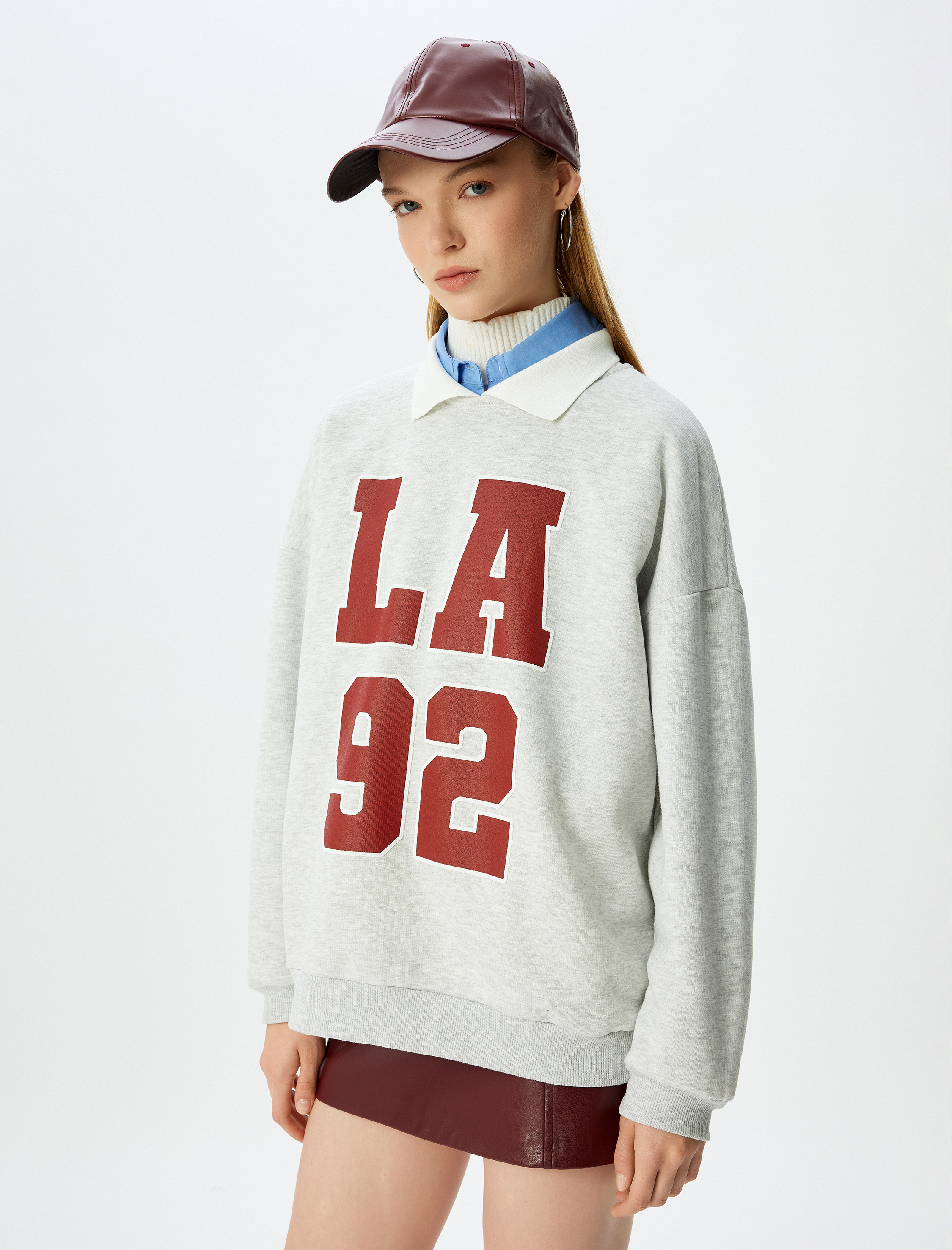   Şardonlu Polo Yaka Kolej Baskılı Uzun Kollu Sweatshirt