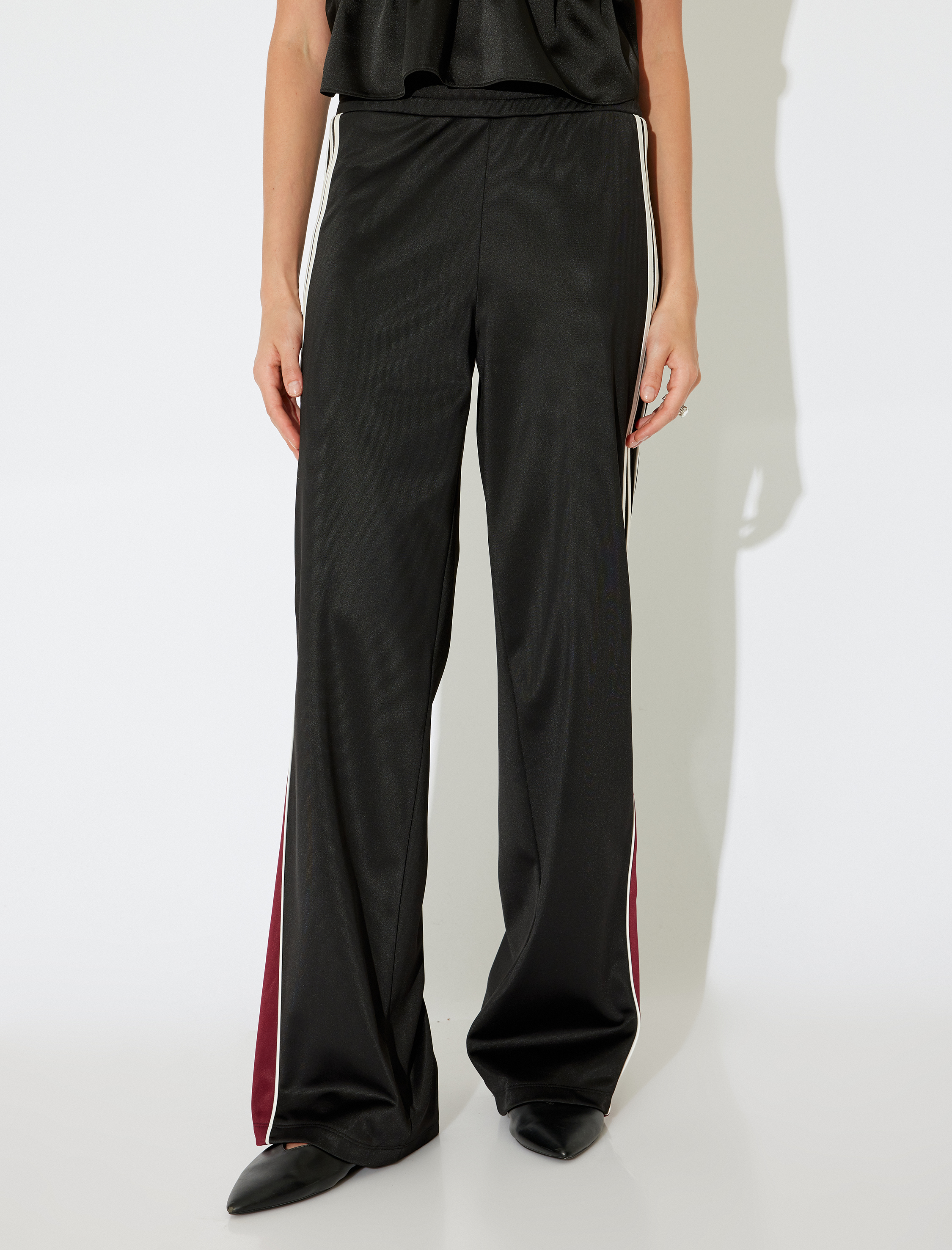   Geniş Paça Beli Lastikli Cepli Biyeli Rahat Kalıp Eşofman Pantolon