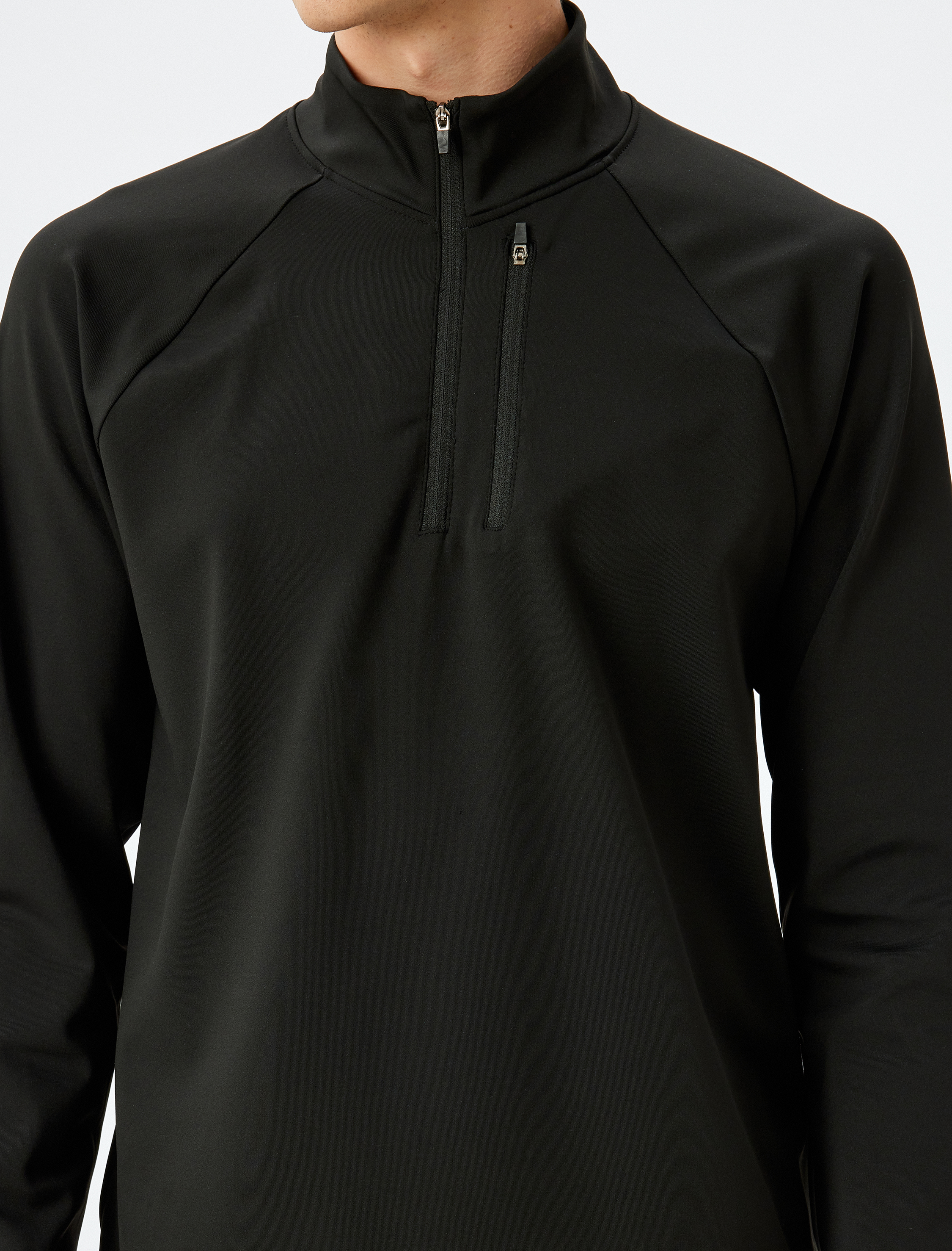 Fermuar Detaylı Dik Yaka Spor Sweatshirt