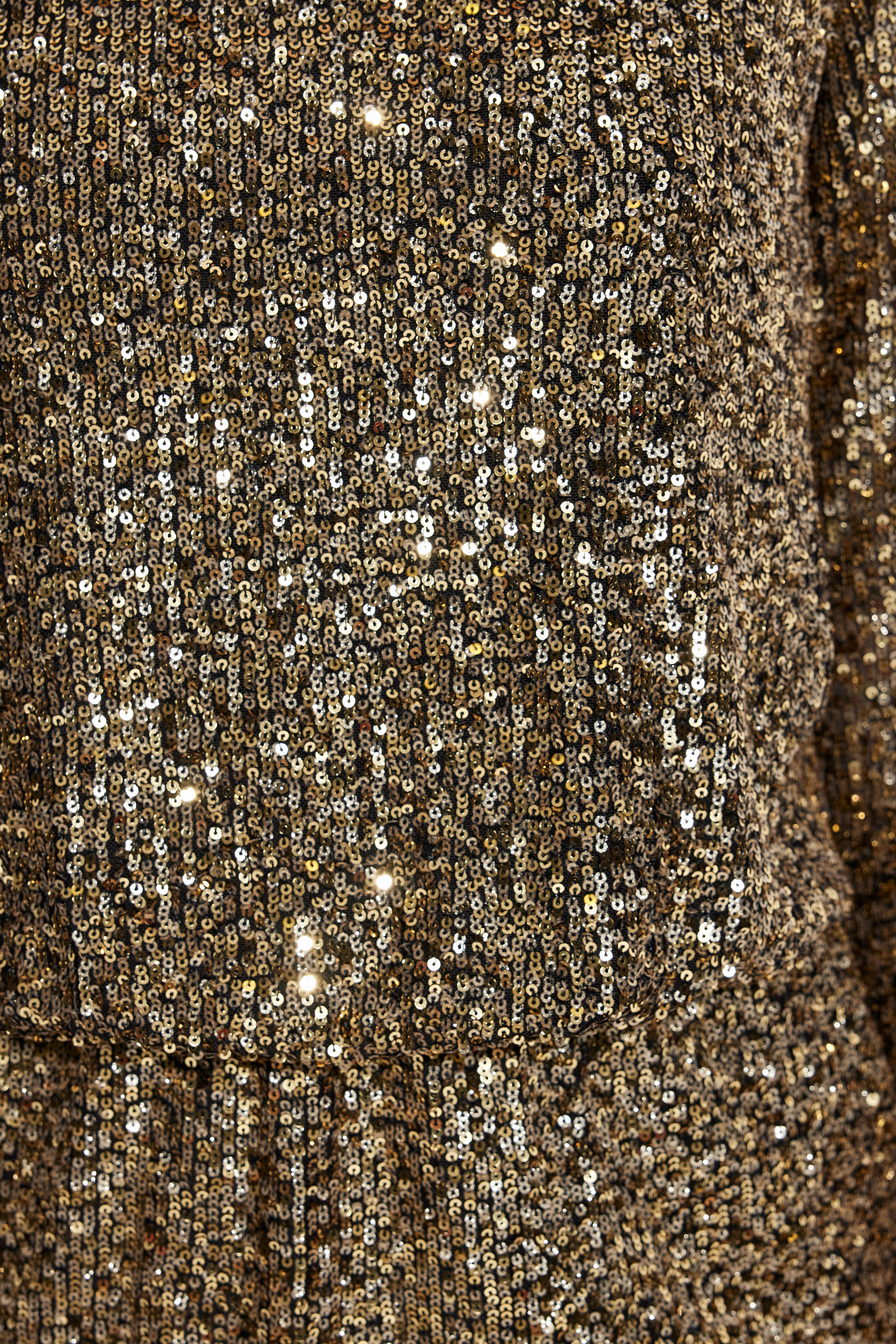 Pullu Payetli Kayık Yaka Uzun Kollu Mini Sırt Detaylı Abiye Elbise