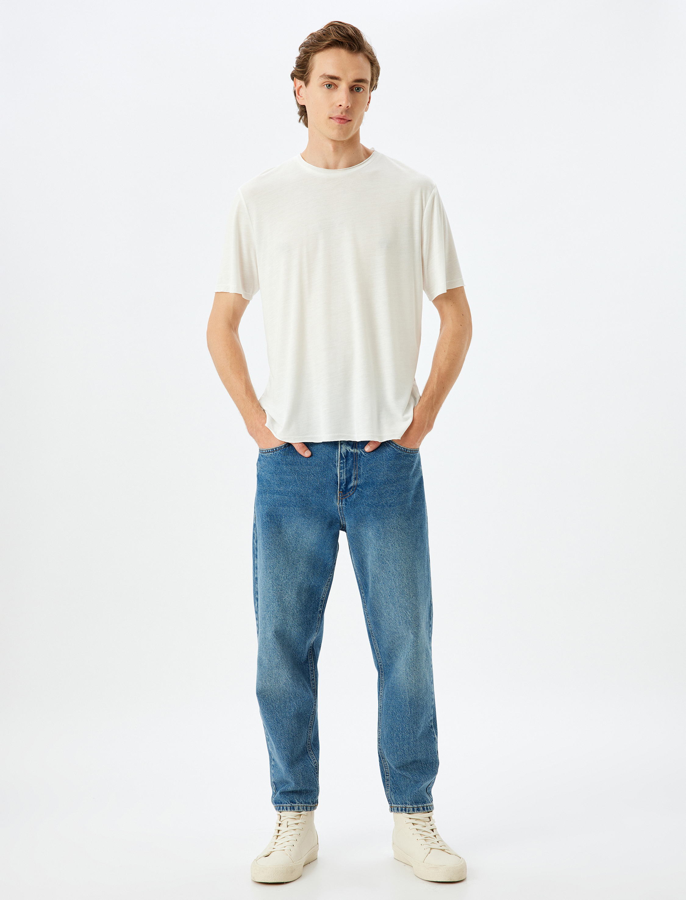   Kısa Kollu Bisiklet Yaka Regular Fit Viskon Karışımlı Basic Tişört