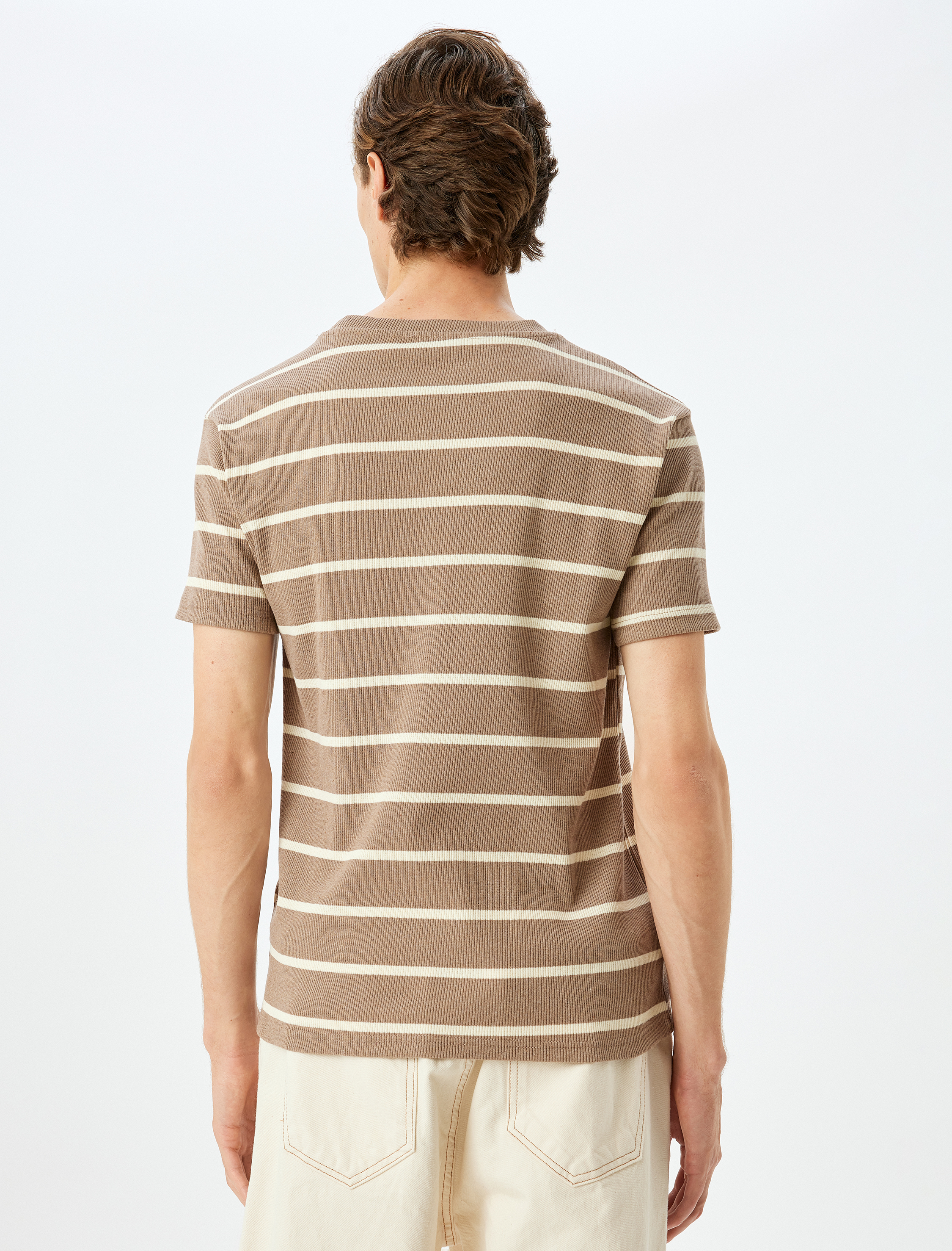   Kısa Kol Bisiklet Yaka Pamuk Karışımlı Slim Fit Tişört