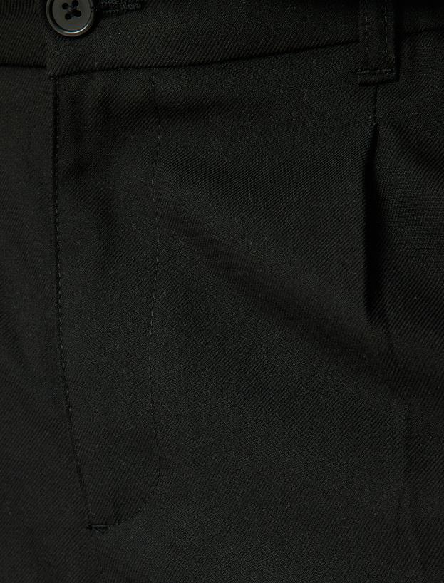 Viskon Karışımlı Düğmeli Kumaş Pantolon_5