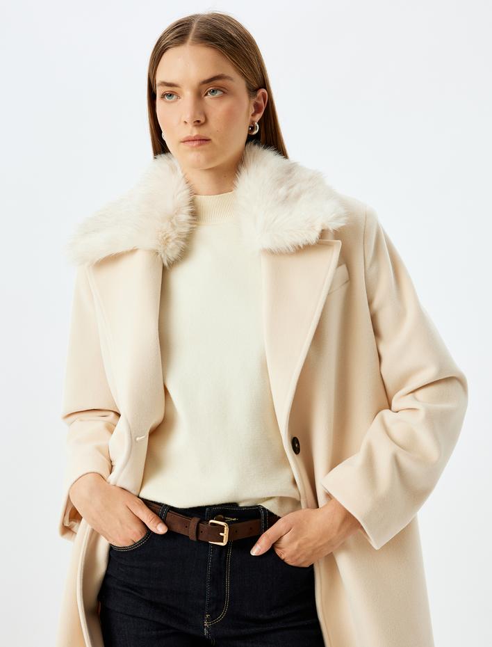  Yakası Çıkarılabilir Suni Kürklü Kruvaze Uzun Kaşe Kaban