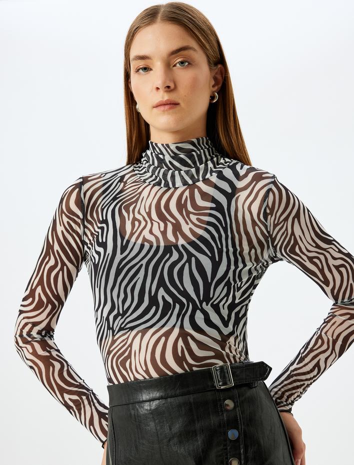  Slim Fit Uzun Kollu Dik Yaka Zebra Desenli Tül Transparan Tişört