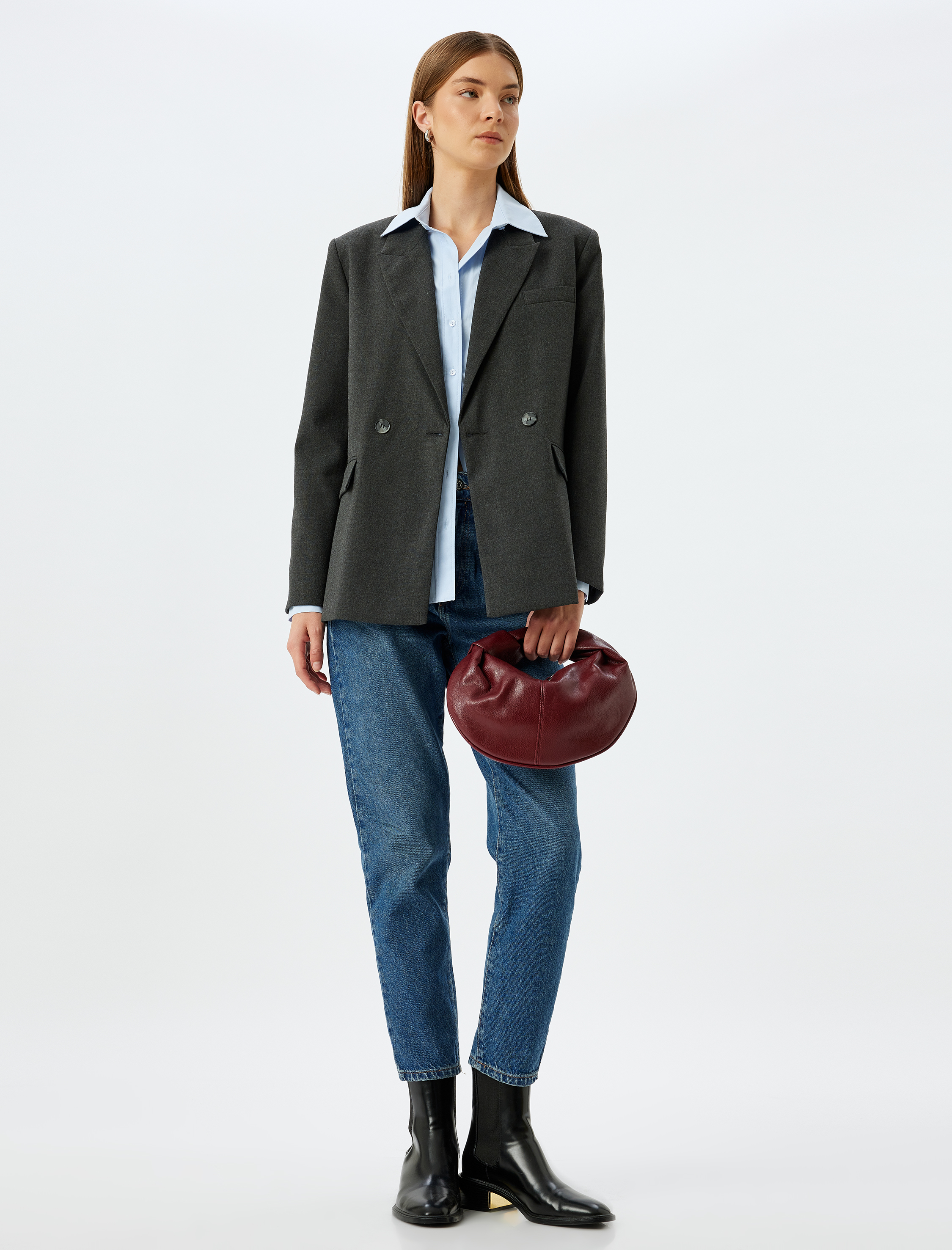   Normal Bel Cepli Düğmeli Pamuklu Mom Fit Kot Pantolon